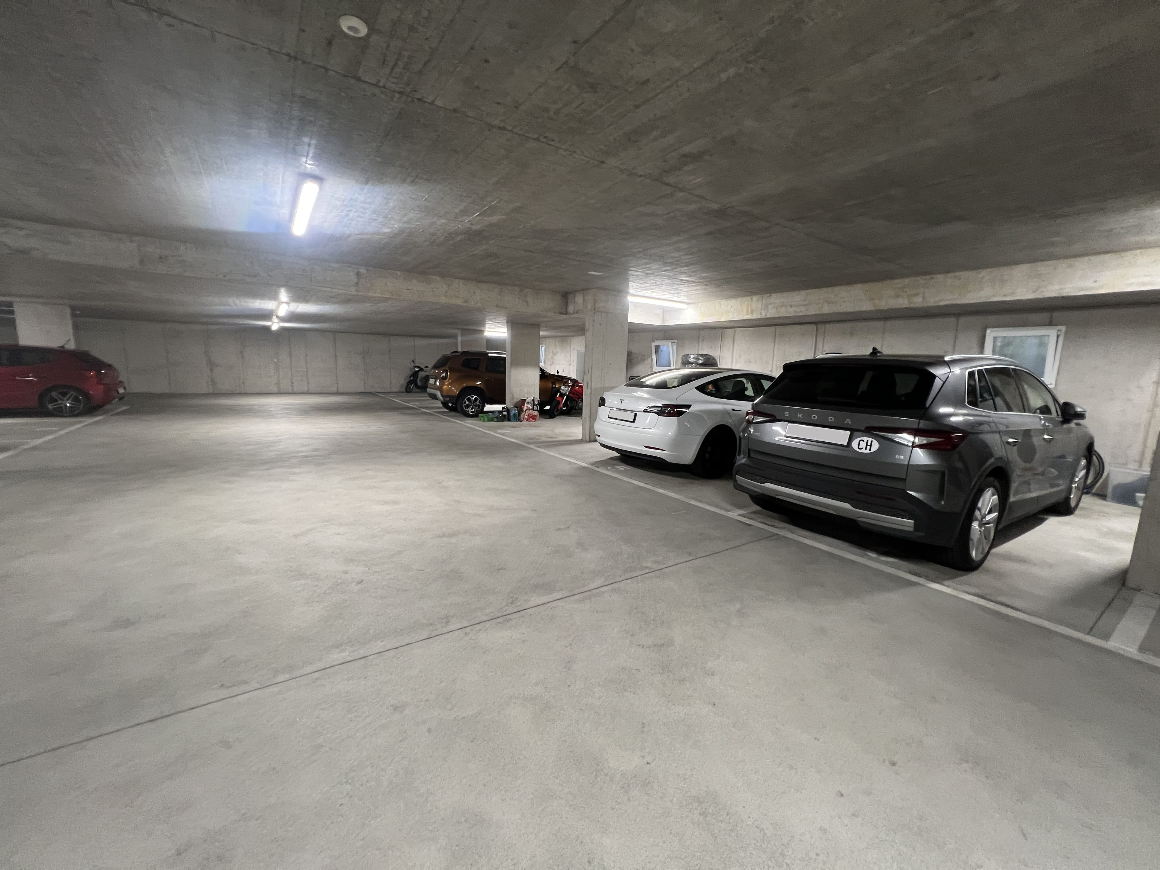 3.5 locali moderno e luminoso con loggia a Claro - 11