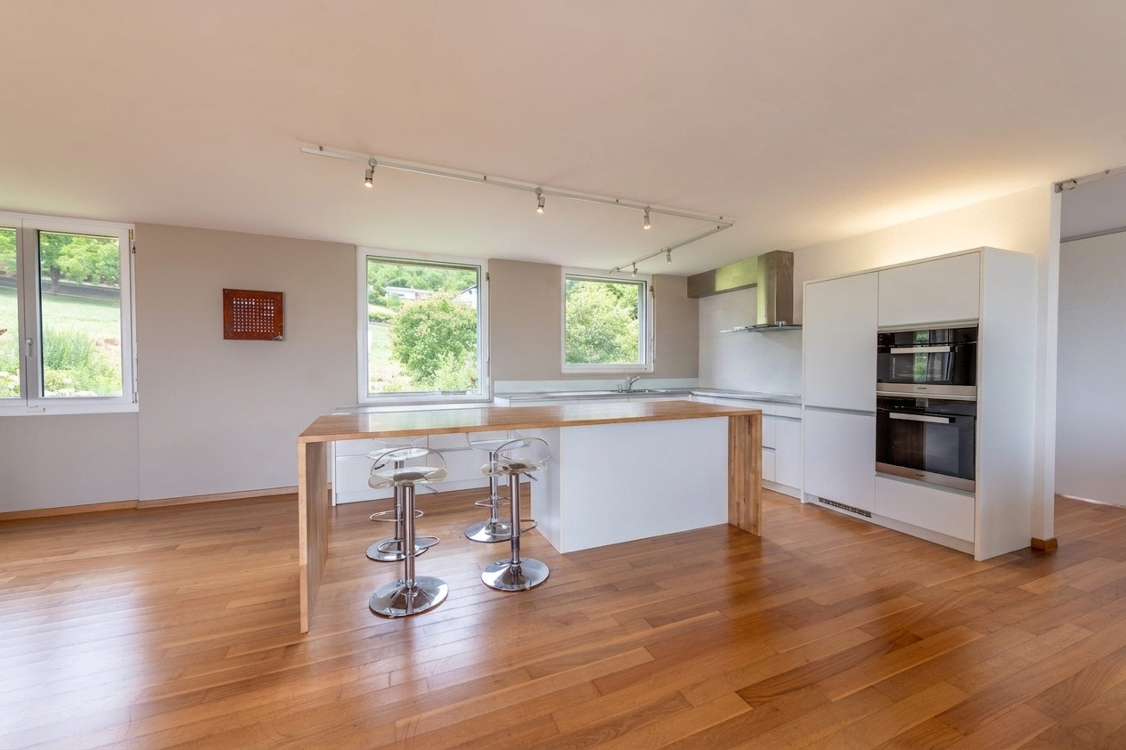 Hoch über Grenchen: Wohnglück mit Panorama & Terrasse - 5