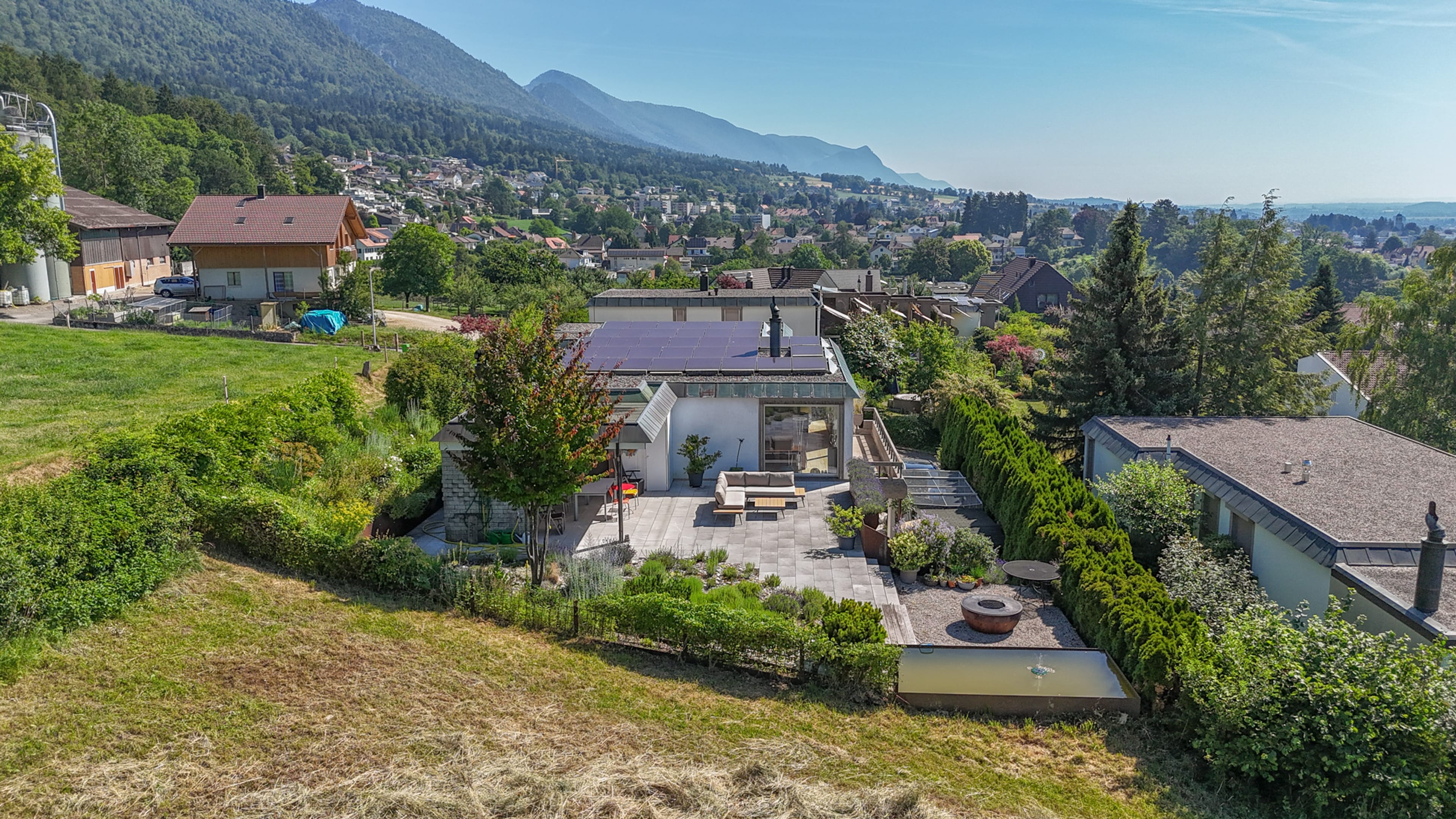Hoch über Grenchen: Wohnglück mit Panorama & Terrasse - 27