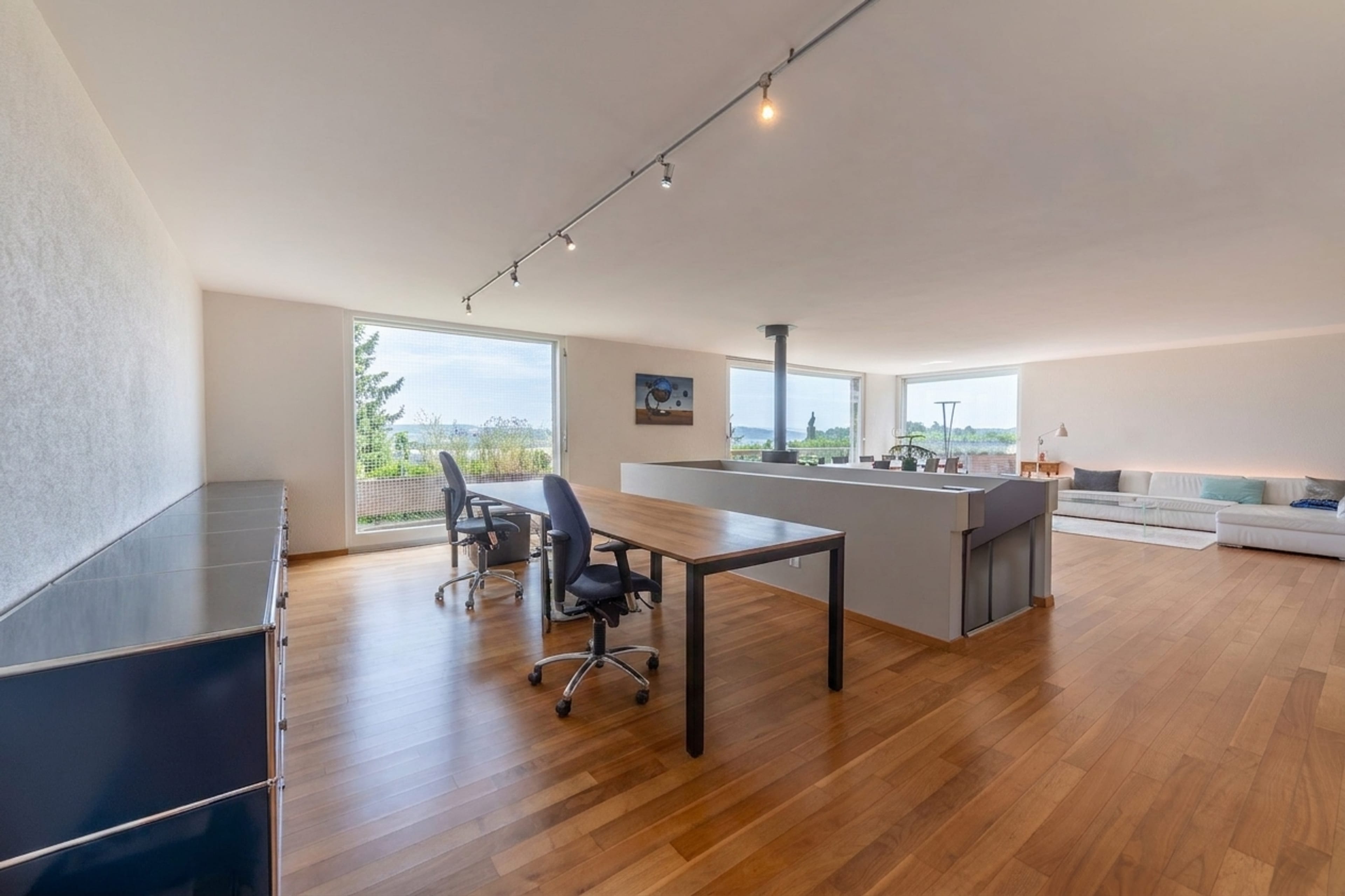 Hoch über Grenchen: Wohnglück mit Panorama & Terrasse - 4
