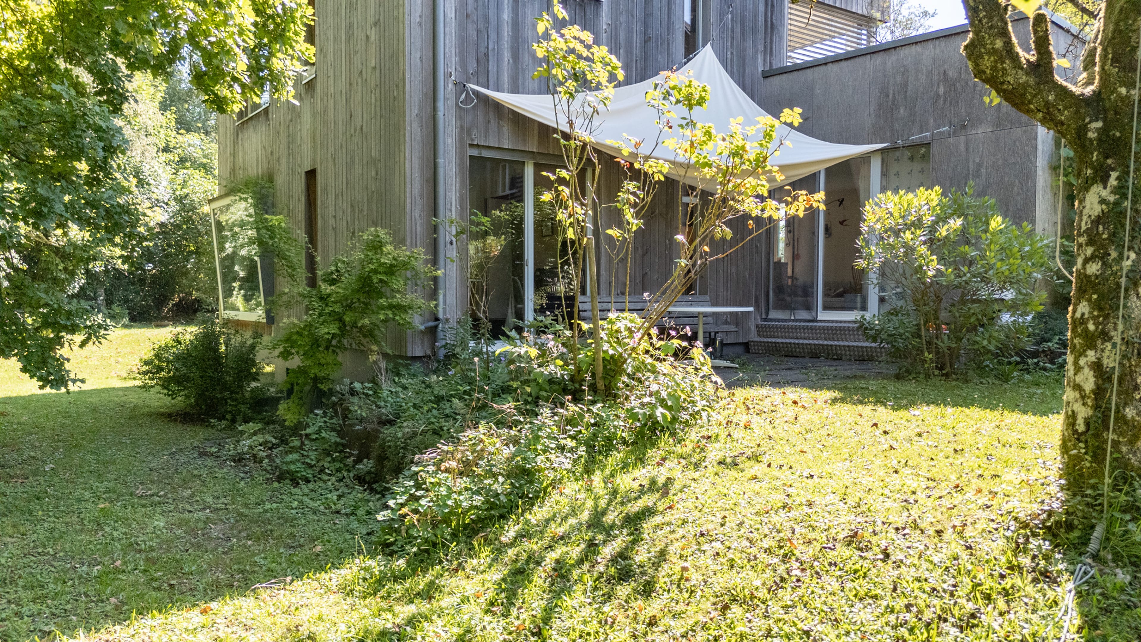 Architektur trifft Natur: Ihr Rückzugsort mit Weitsicht - 21