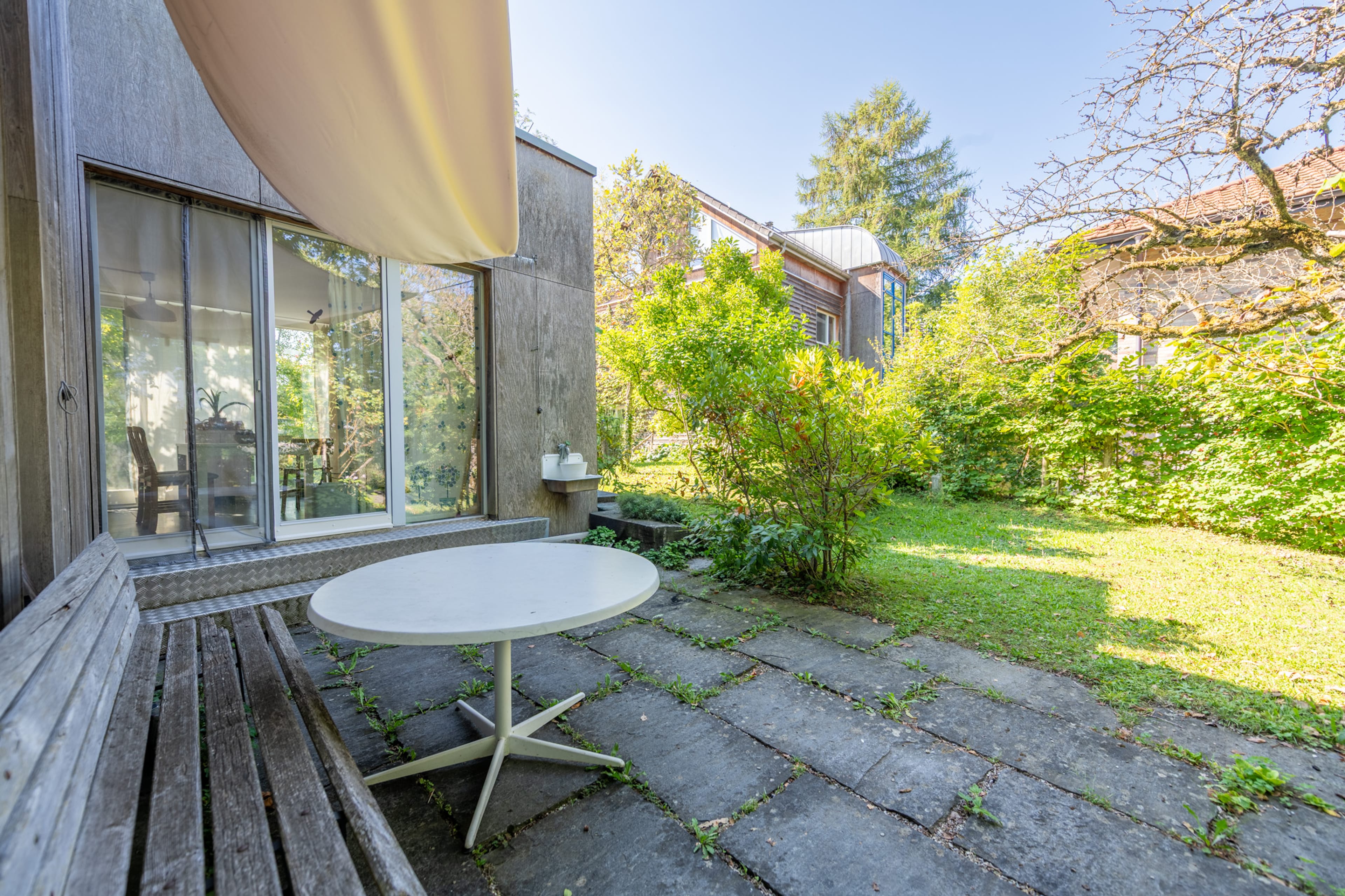 Architektur trifft Natur: Ihr Rückzugsort mit Weitsicht - 22