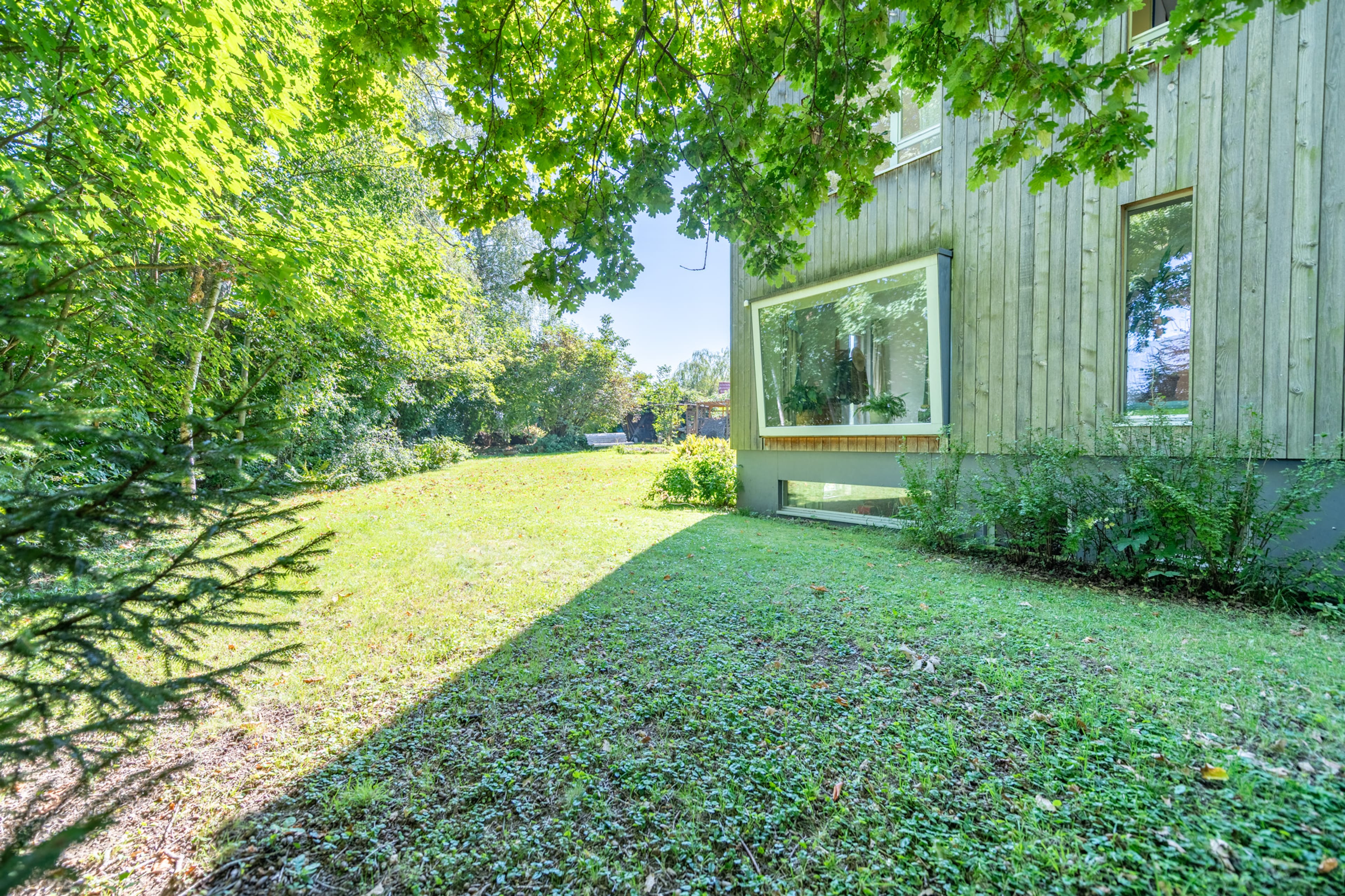 Architektur trifft Natur: Ihr Rückzugsort mit Weitsicht - 23