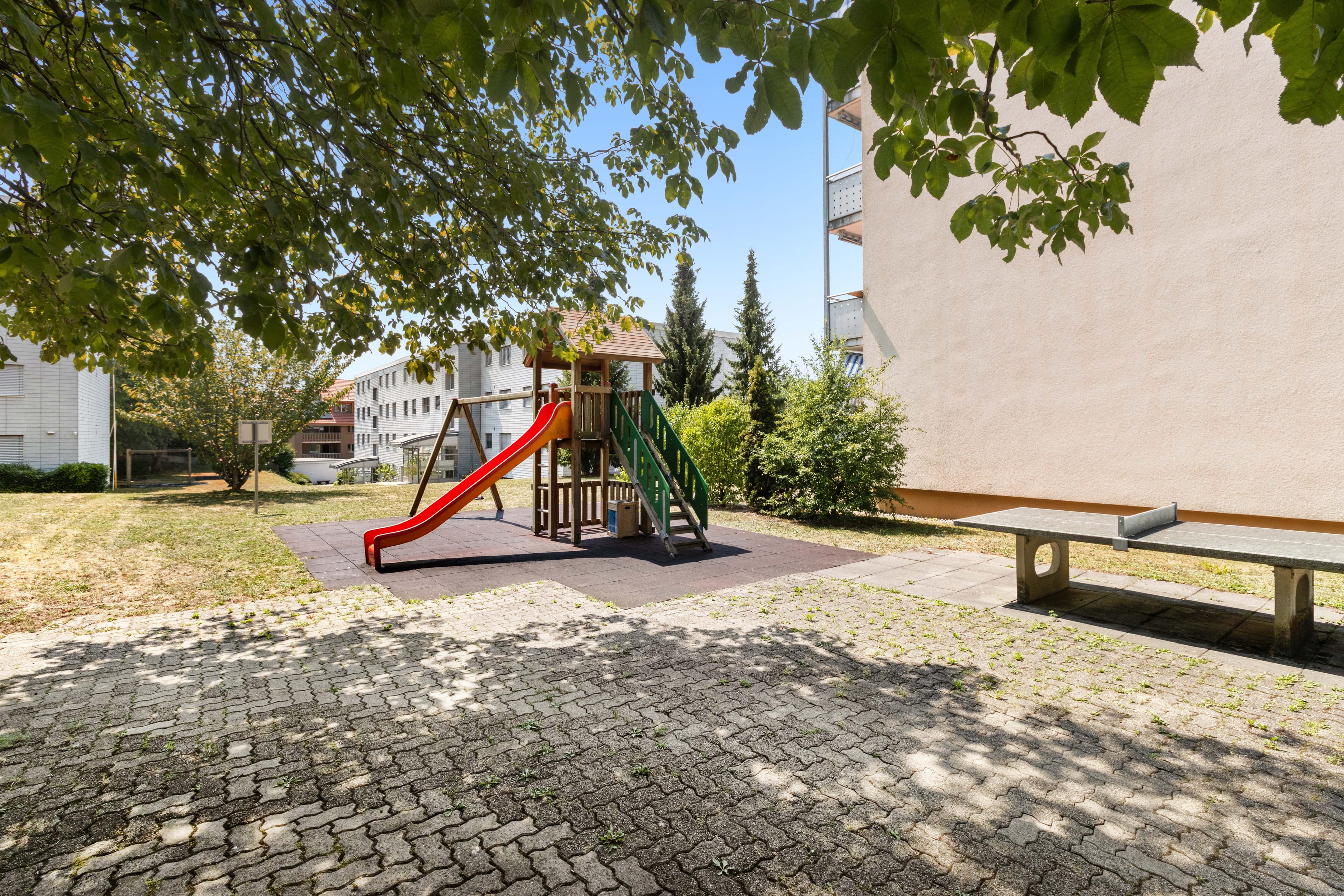 Helle 4.5-Zimmer-Wohnung mit Balkon in Beringen kaufen - 12