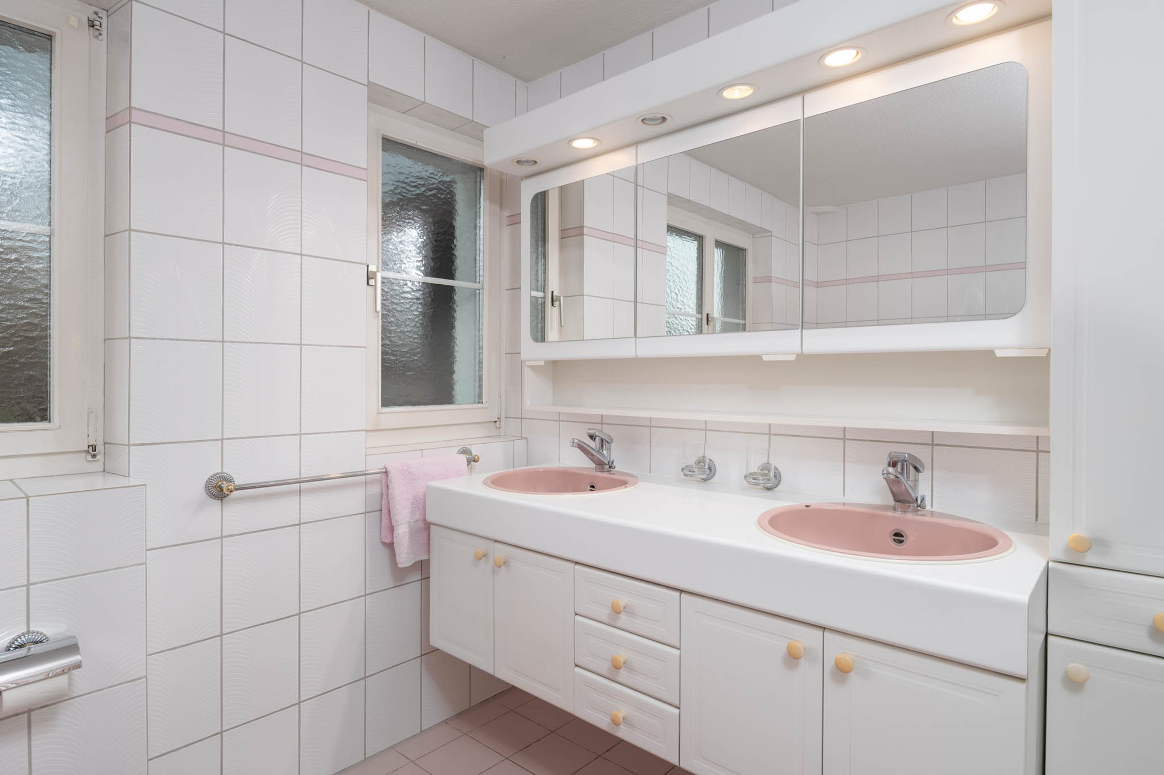 9-Zimmer-Doppeleinfamilienhaus in Wildberg kaufen - Dorfrandlage - 7