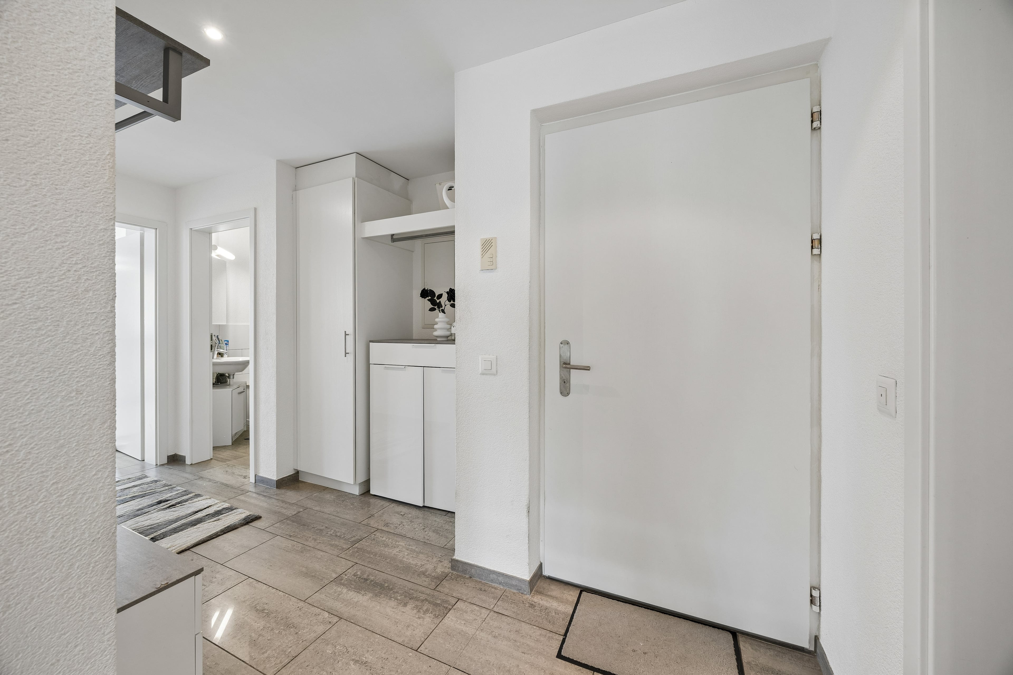 Ihr neues Zuhause im Grünen: 158 m² Wohngenuss auf einer Etage – stilvoll und modern - 32