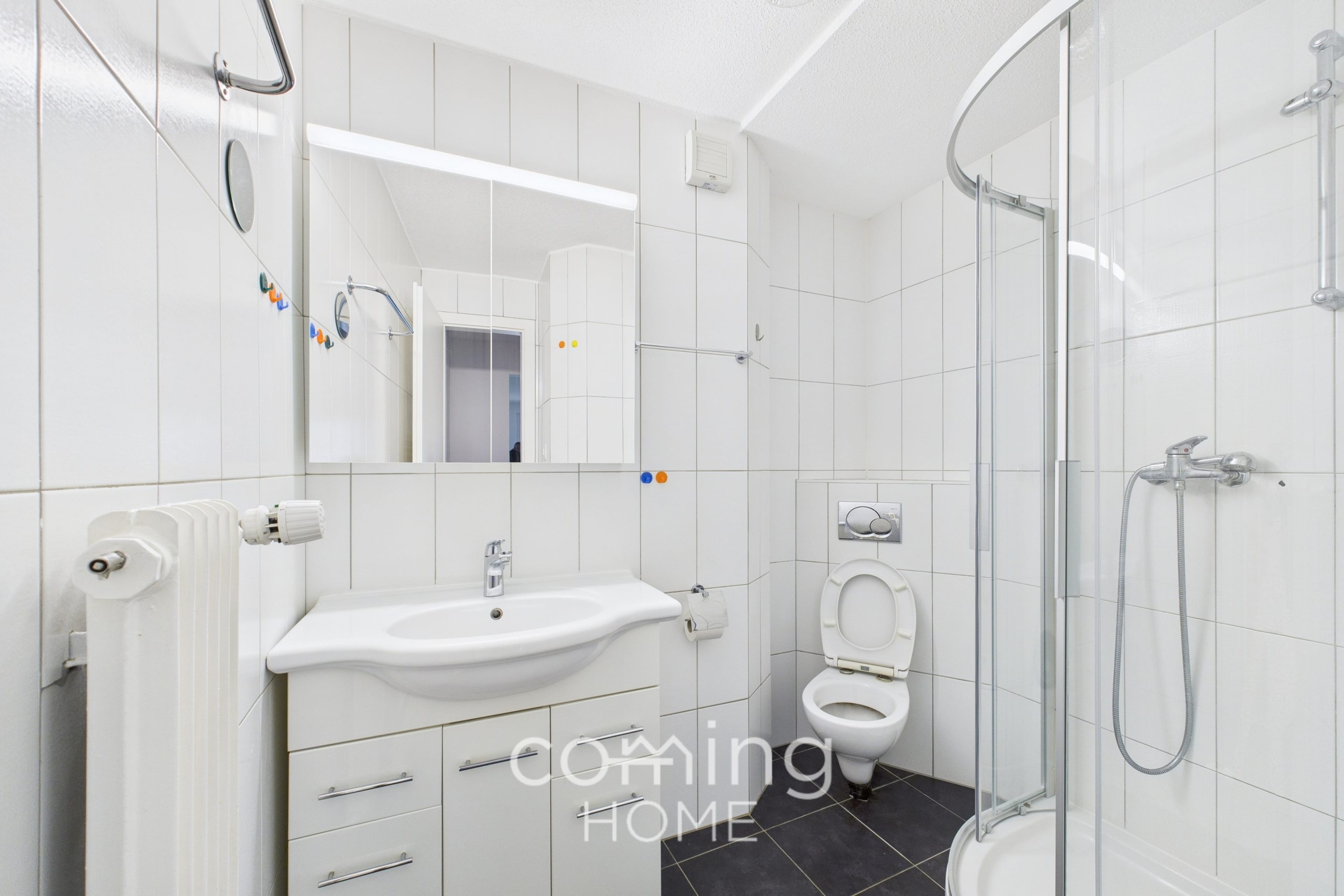 Sonnige 3.5-Zimmerwohnung mit Balkon und Bergsicht in ruhiger Lage - 9