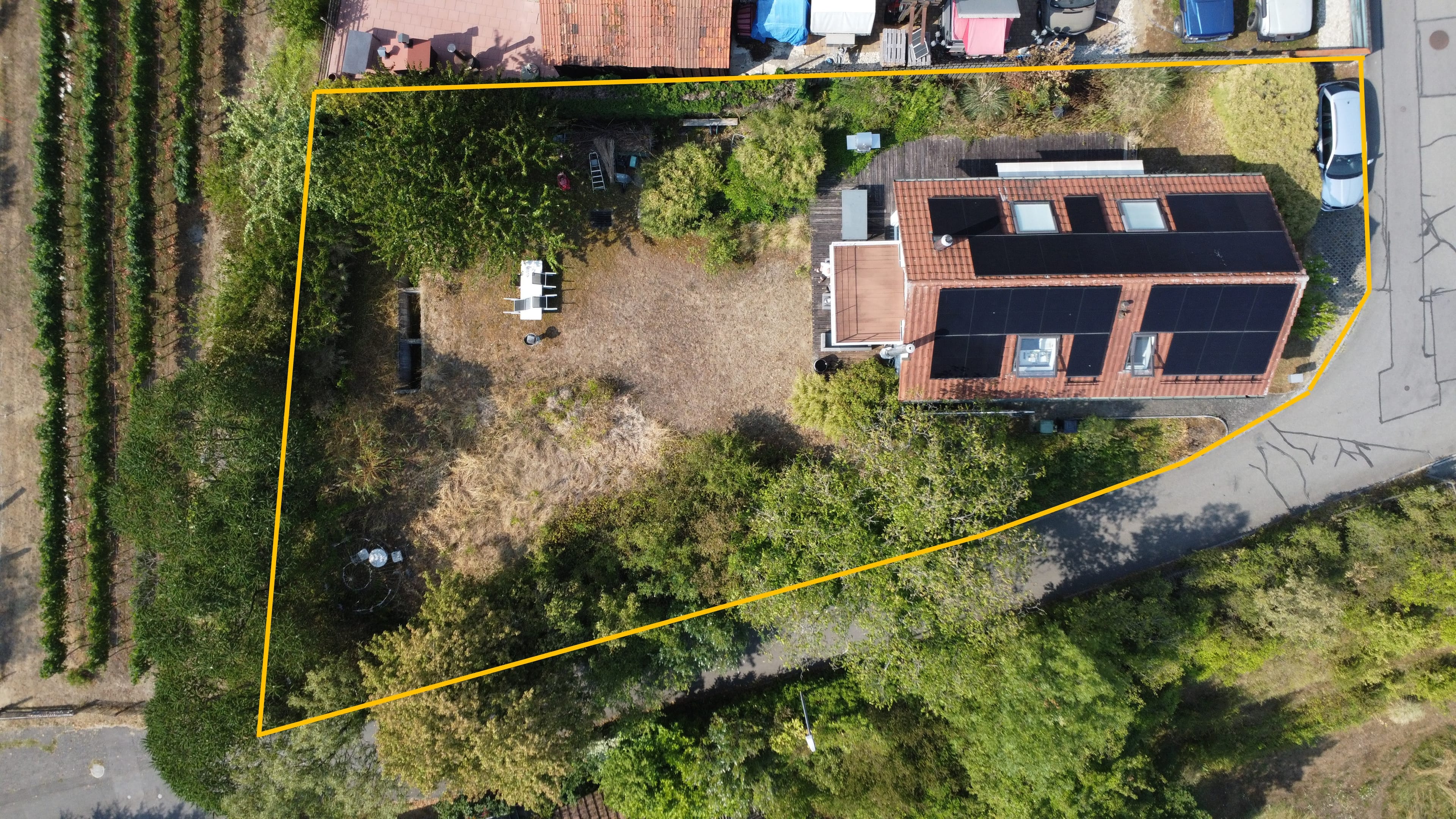 790 m² Grundstück in sonniger Wohnlage – vielseitige Möglichkeiten für Umbau, Erweiterung oder Ersatzneubau - 1