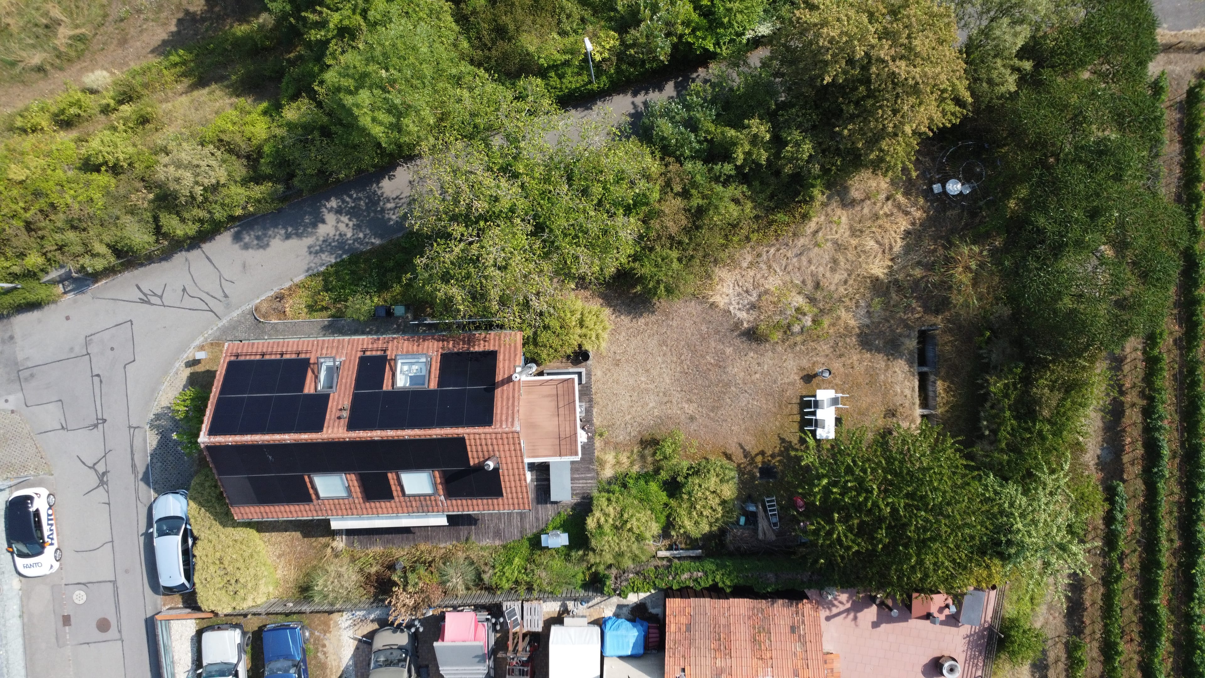 790 m² Grundstück in sonniger Wohnlage – vielseitige Möglichkeiten für Umbau, Erweiterung oder Ersatzneubau - 2