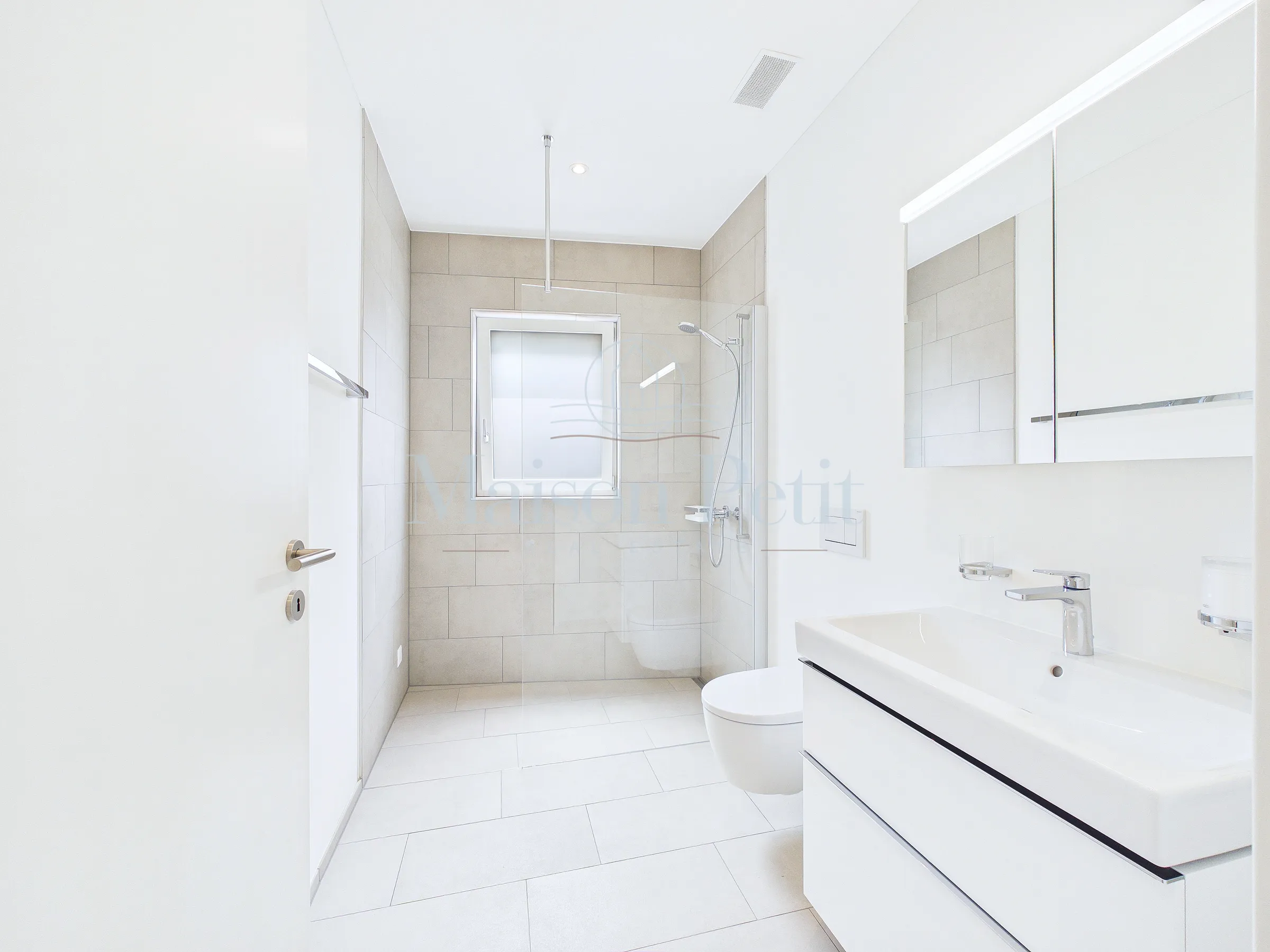 Ein Haus zum verlieben, nachhaltig, praktisch und mit einzigartig grosszügigen Terrassen - 21
