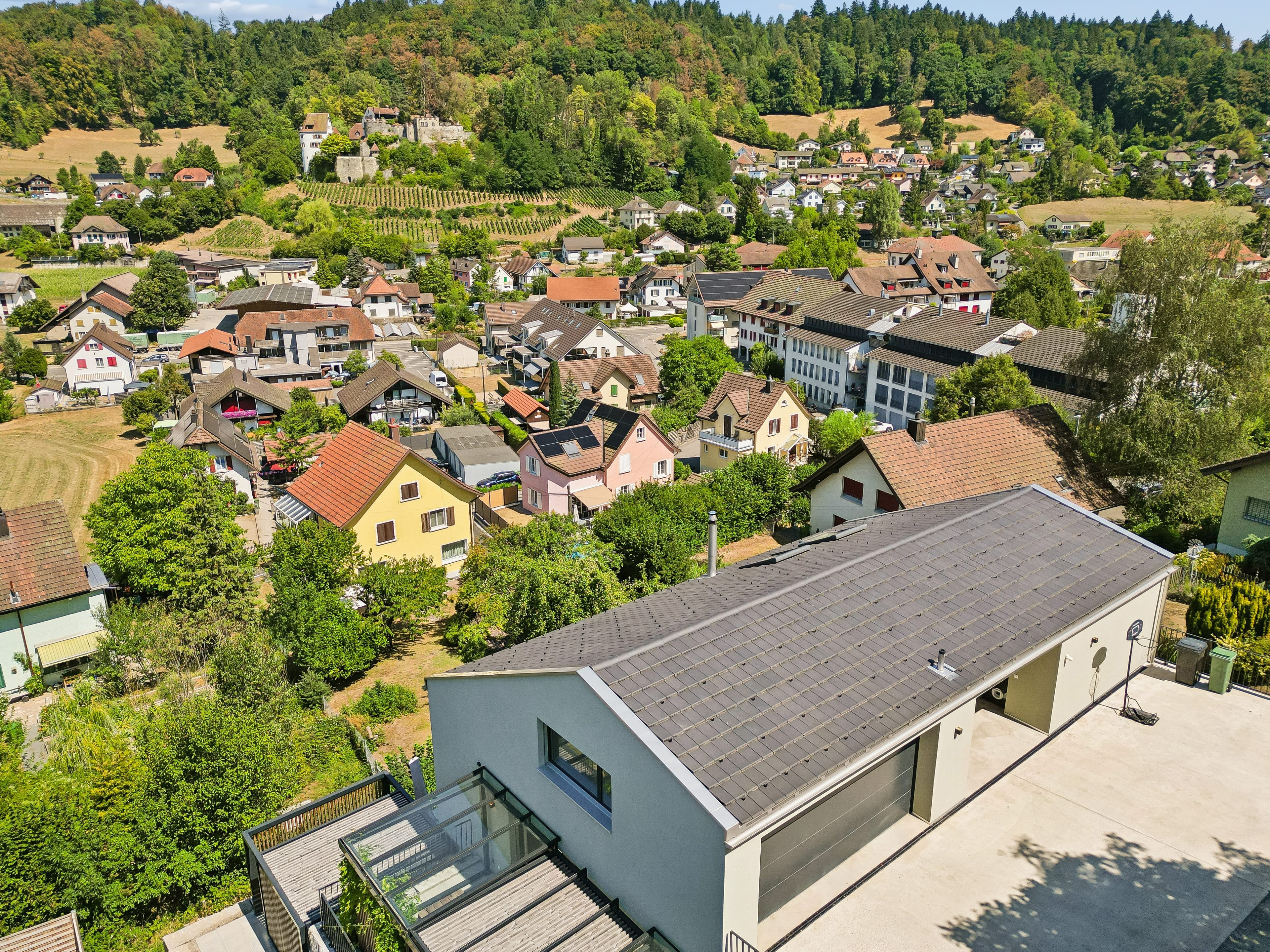 Platz für drei Generationen – mit Blick über das ganze Wynental - 3