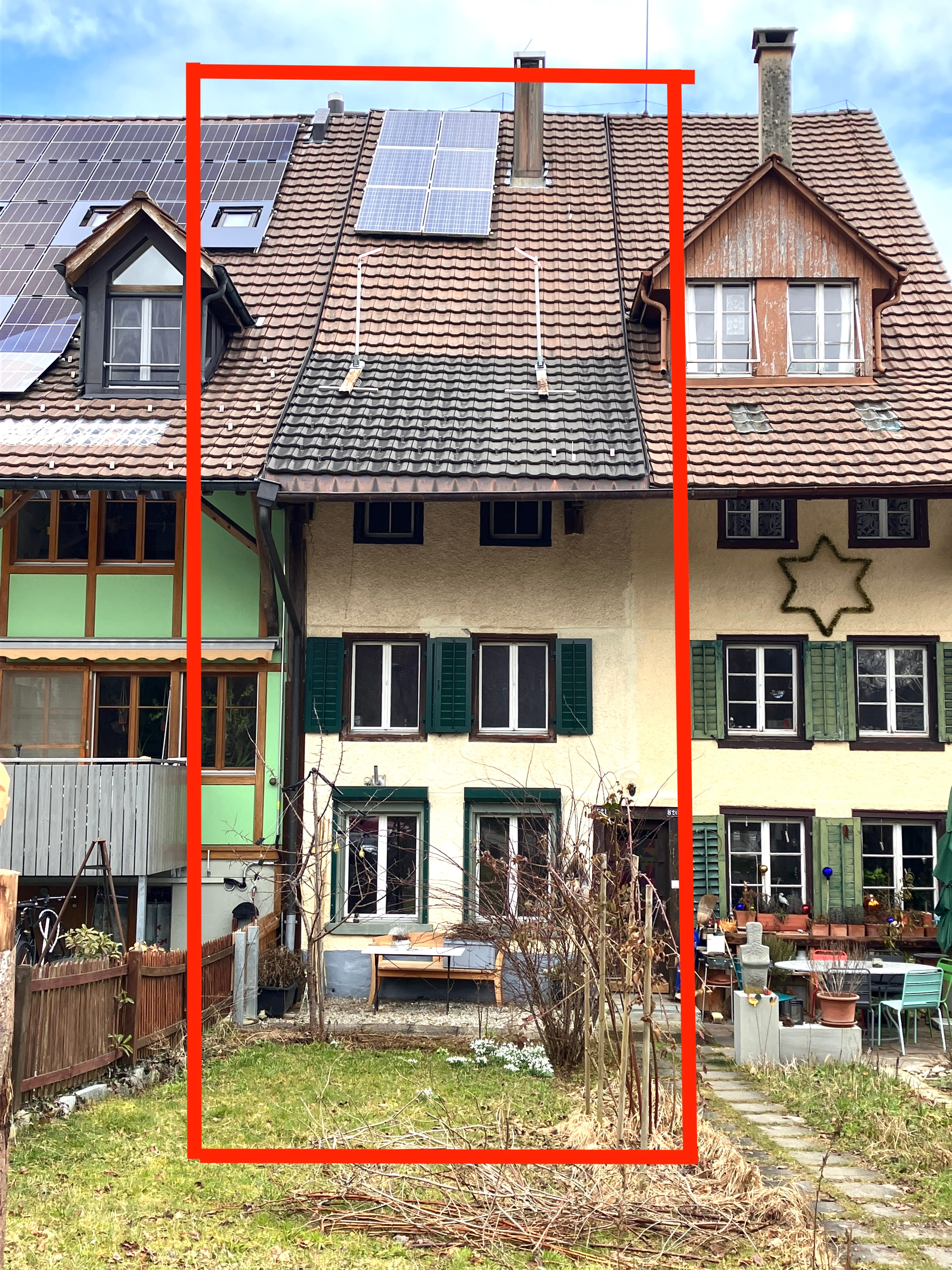 Baubewilligtes 2-Wohnungs-Projekt mit grosser Halle und 2’705 m³ Gebäudevolumen - 2
