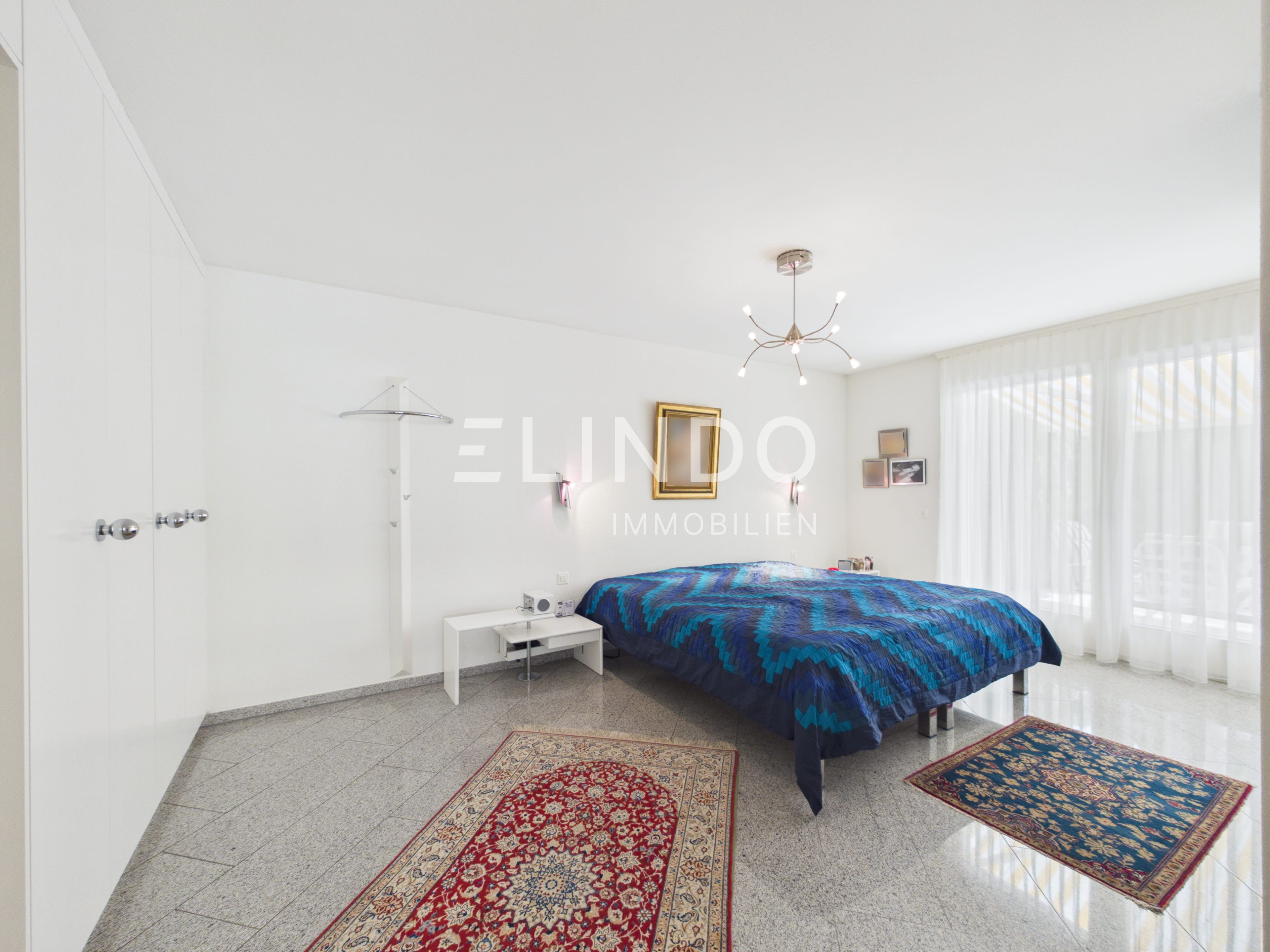 Grosszügige Terrassenwohnung mit Doppelgarage - Bild 8