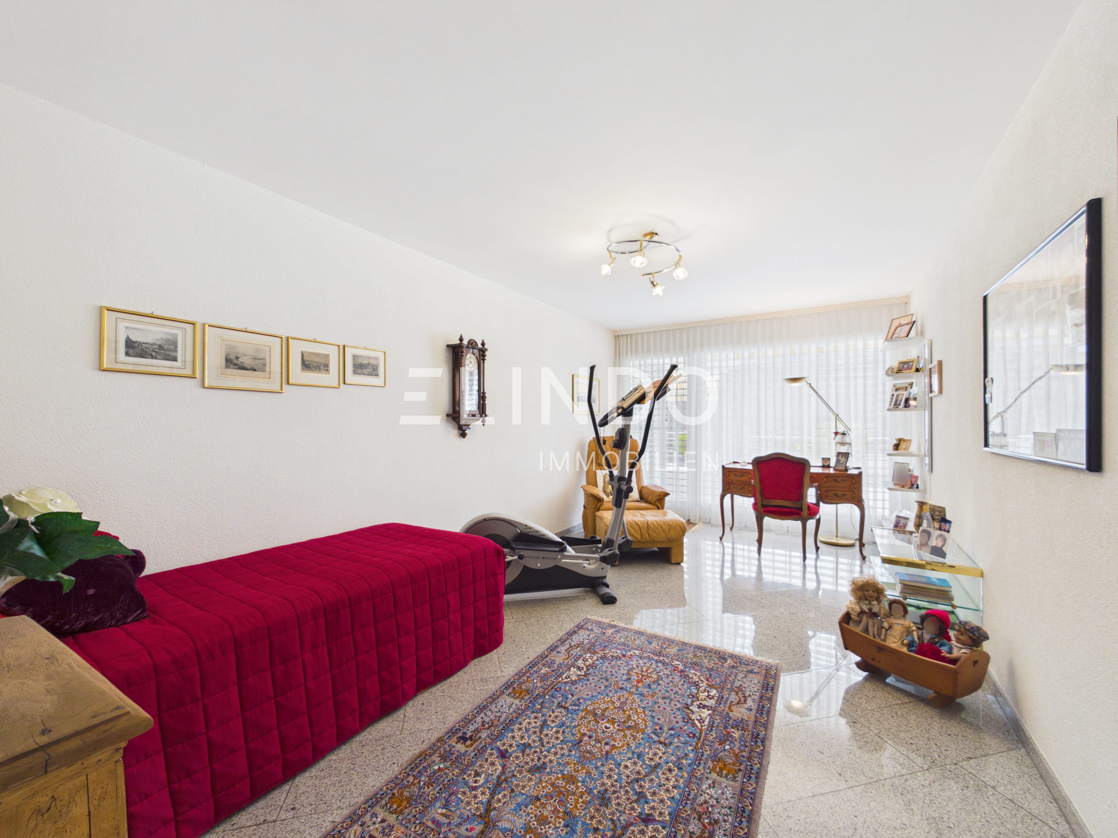 Grosszügige Terrassenwohnung mit Doppelgarage - Bild 10