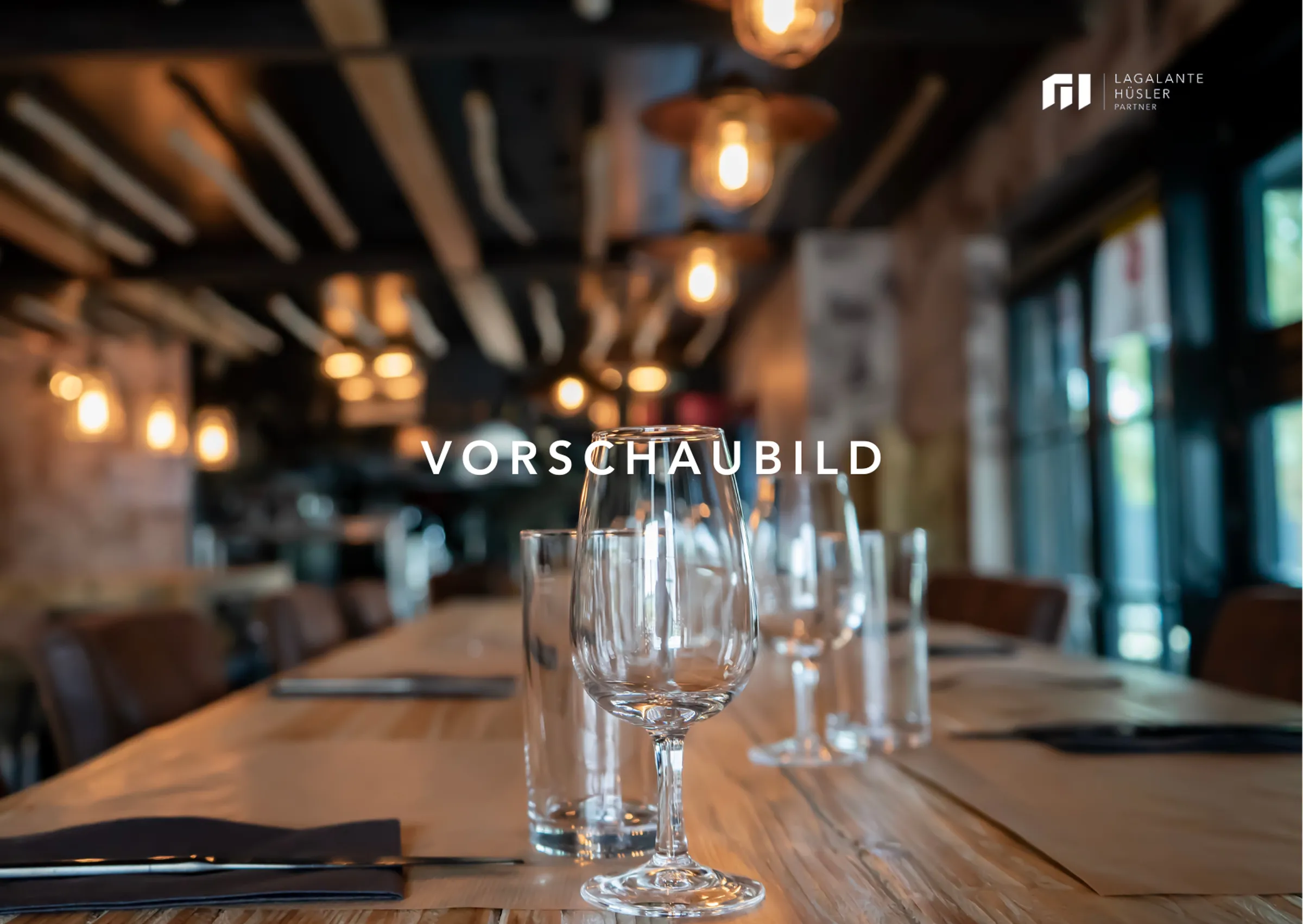 Zürich: Modernes Gastronomieobjekt mit Terrasse zu vermieten