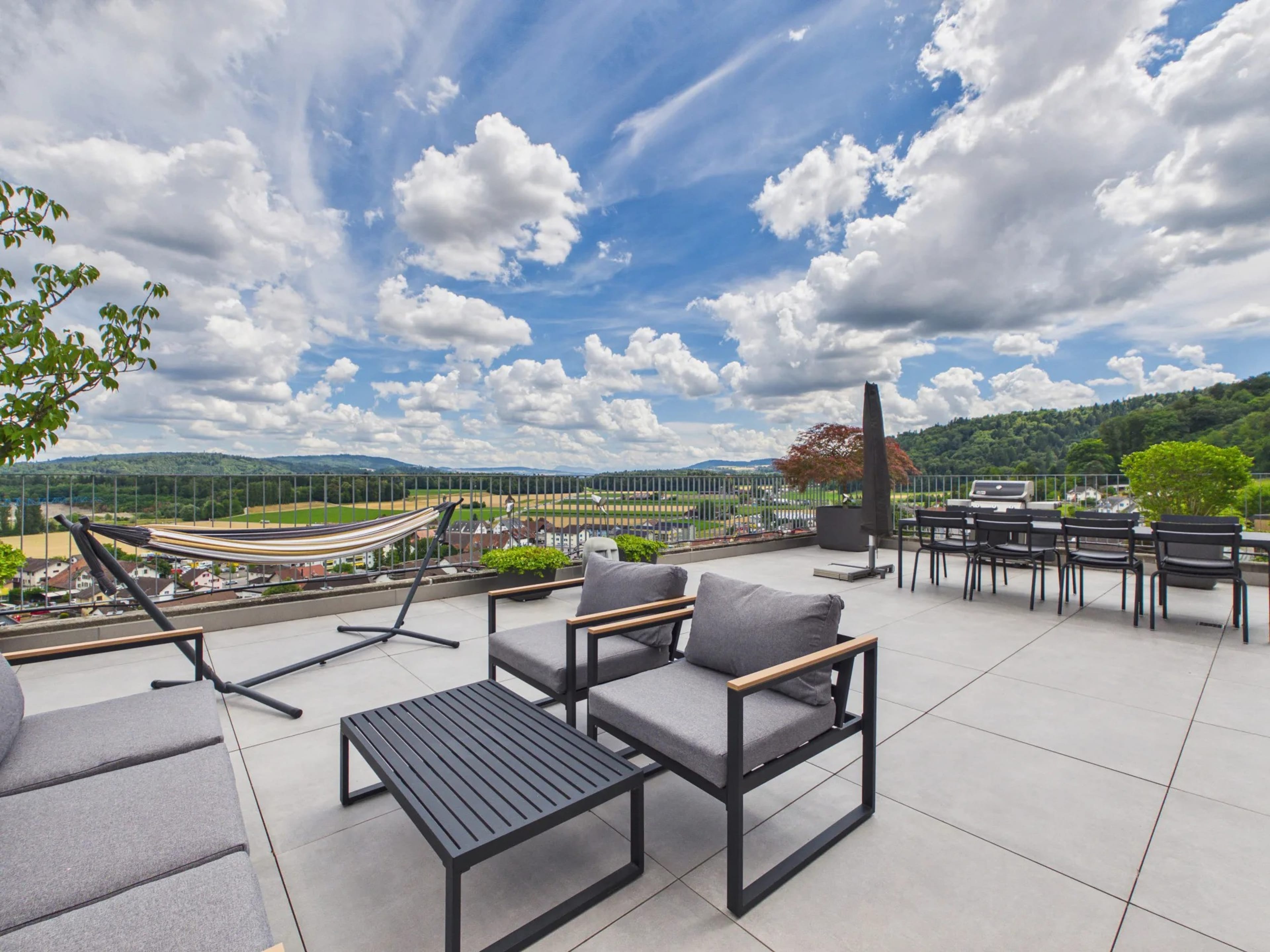 5.5-Zi.-Terrassenwohnung mit Weitblick in Schafisheim kaufen - 1