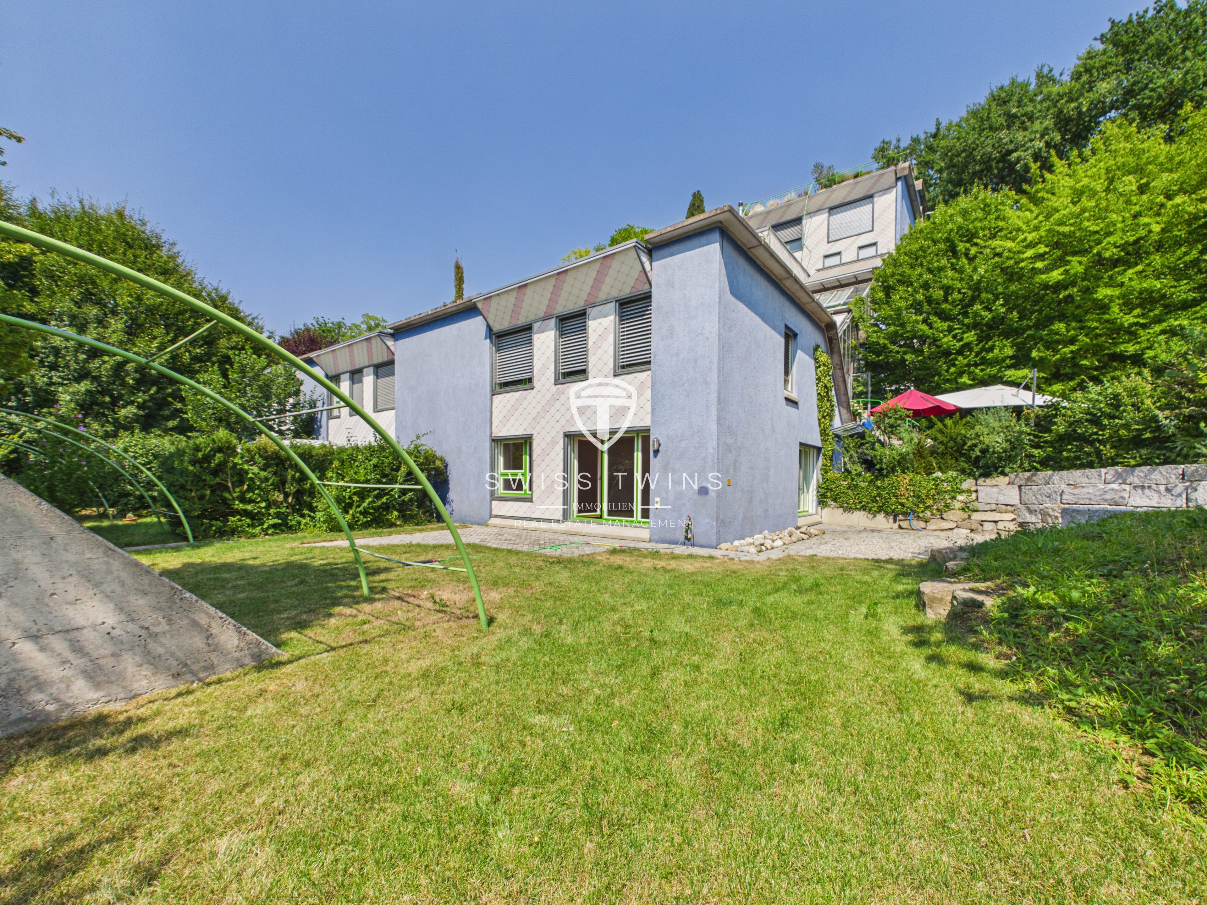 Ihr neues Zuhause in Adliswil – Gartenwohnung mit viel Gestaltungsspielraum
