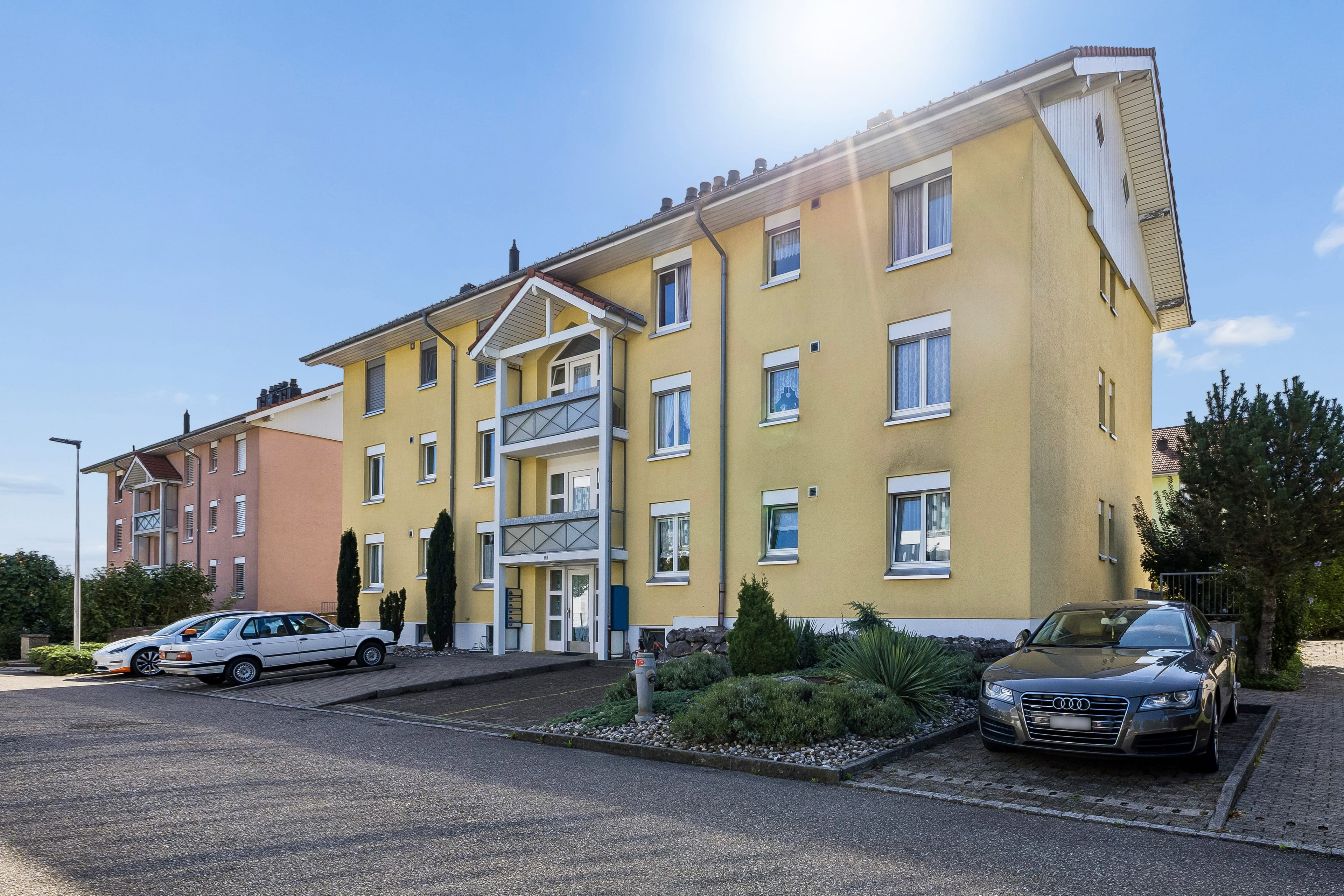 4.5-Zimmer-Wohnung mit Cheminée und drei Parkplätzen - 17