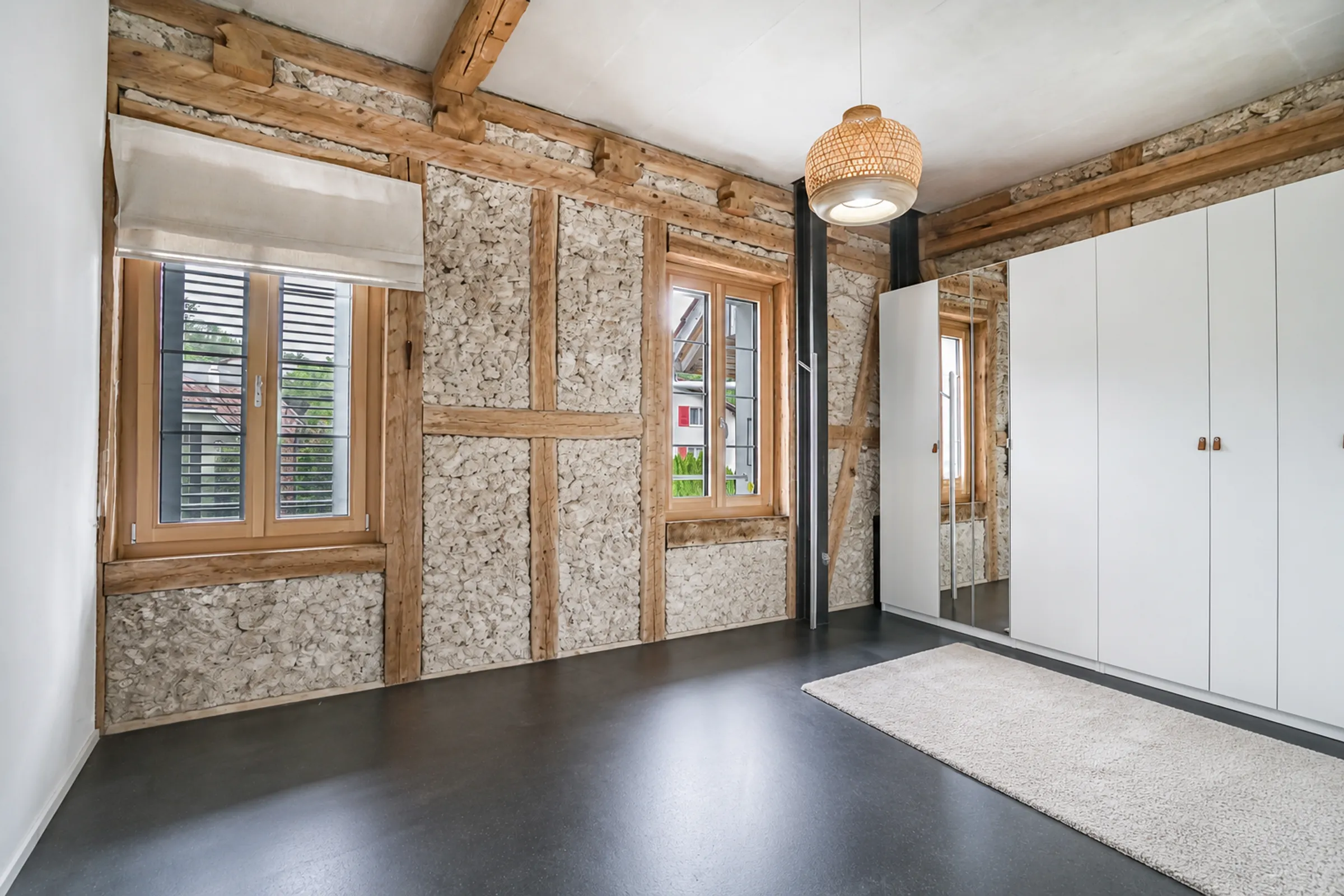 Historisches Bijou mit modernem Ausbaustandard – 2.5-Zimmer-Wohnung mit Balkon - 15