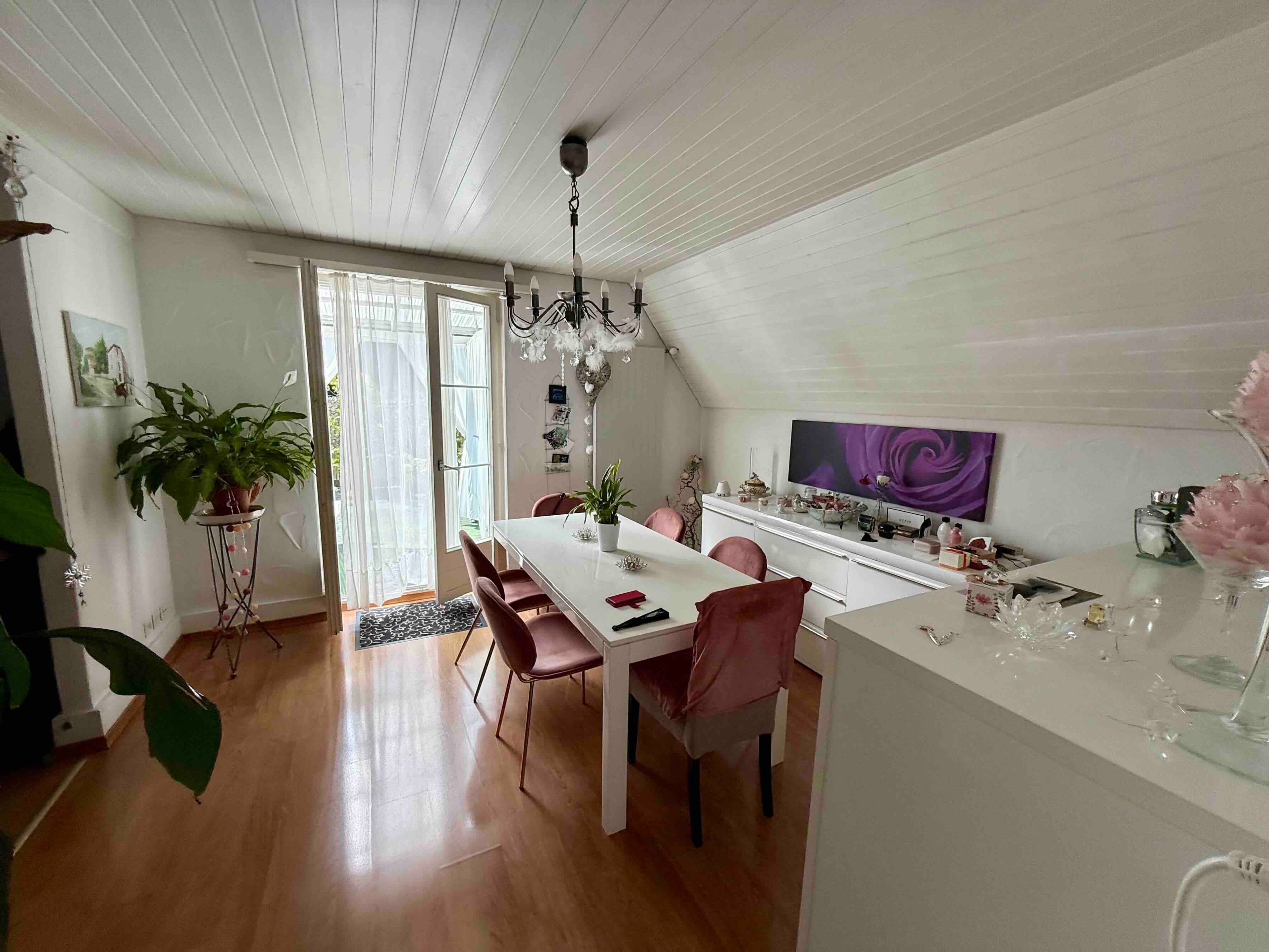 6.5-Zimmer-Haus mit Gewerbeanteil in Zuchwil kaufen - 7