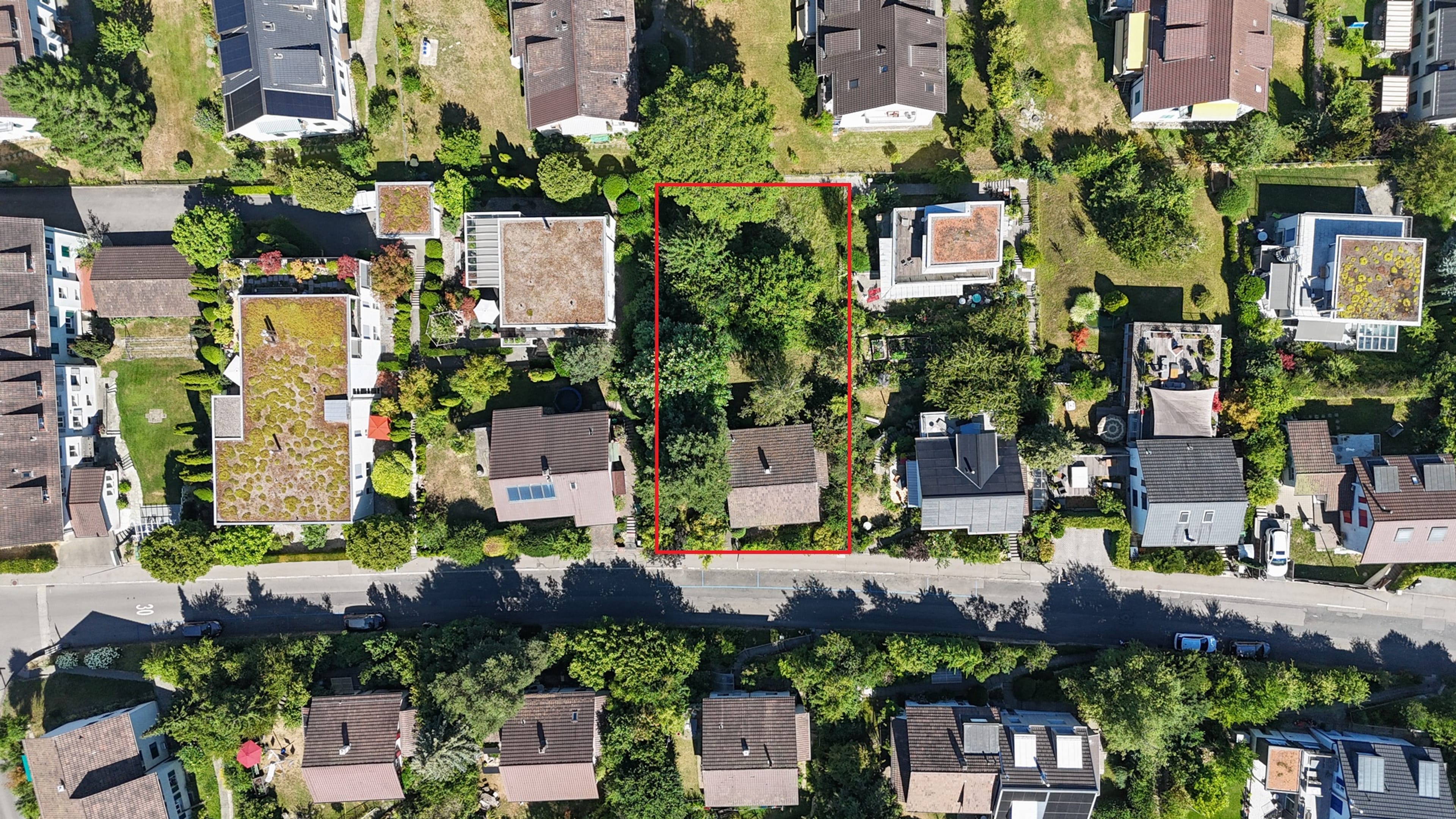 Seltene Gelegenheit in Liebefeld – Einfamilienhaus mit zusätzlicher Baulandreserve