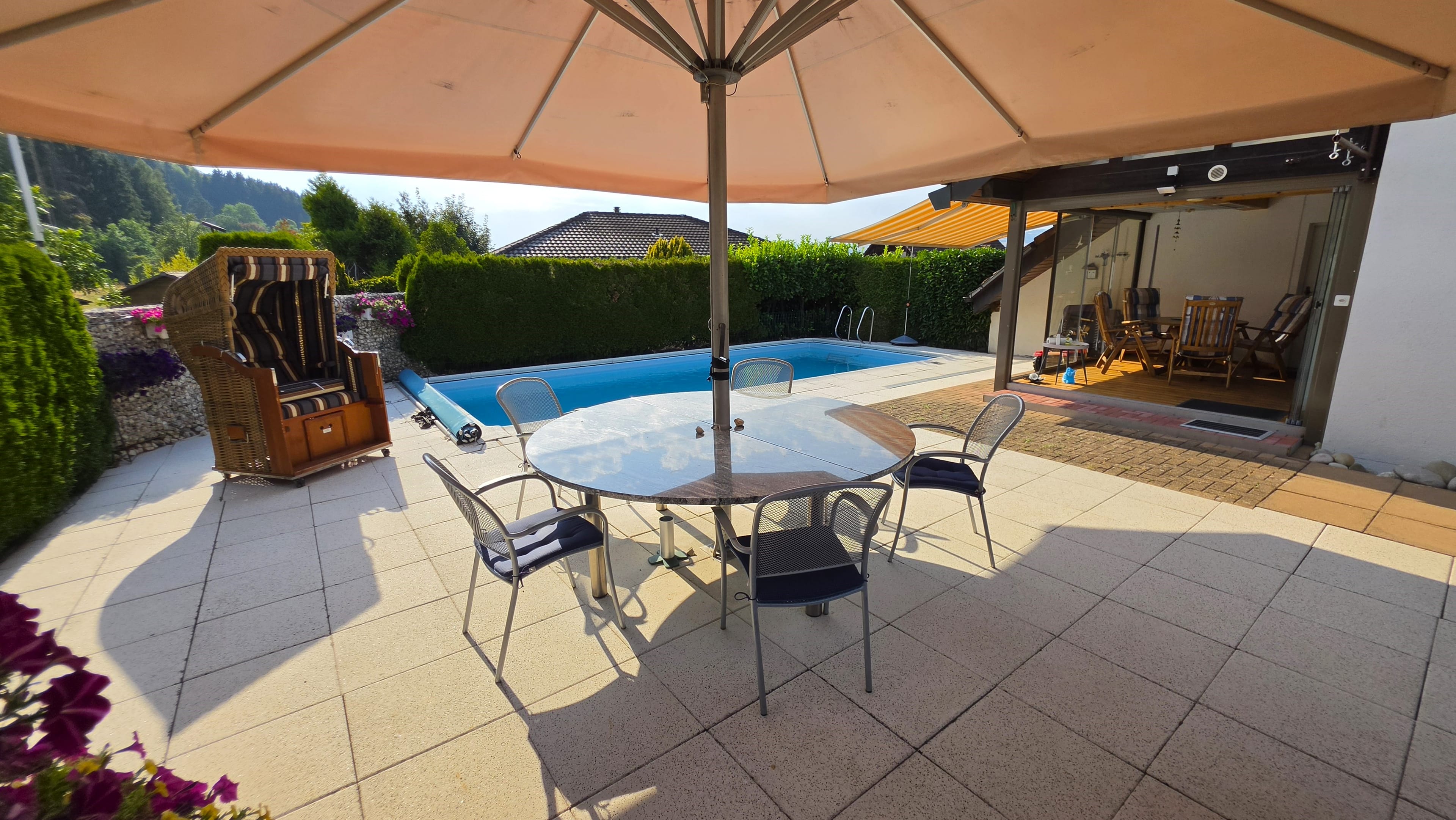 6.5-Zi.-Einfamilienhaus mit Pool in Leibstadt kaufen - 19
