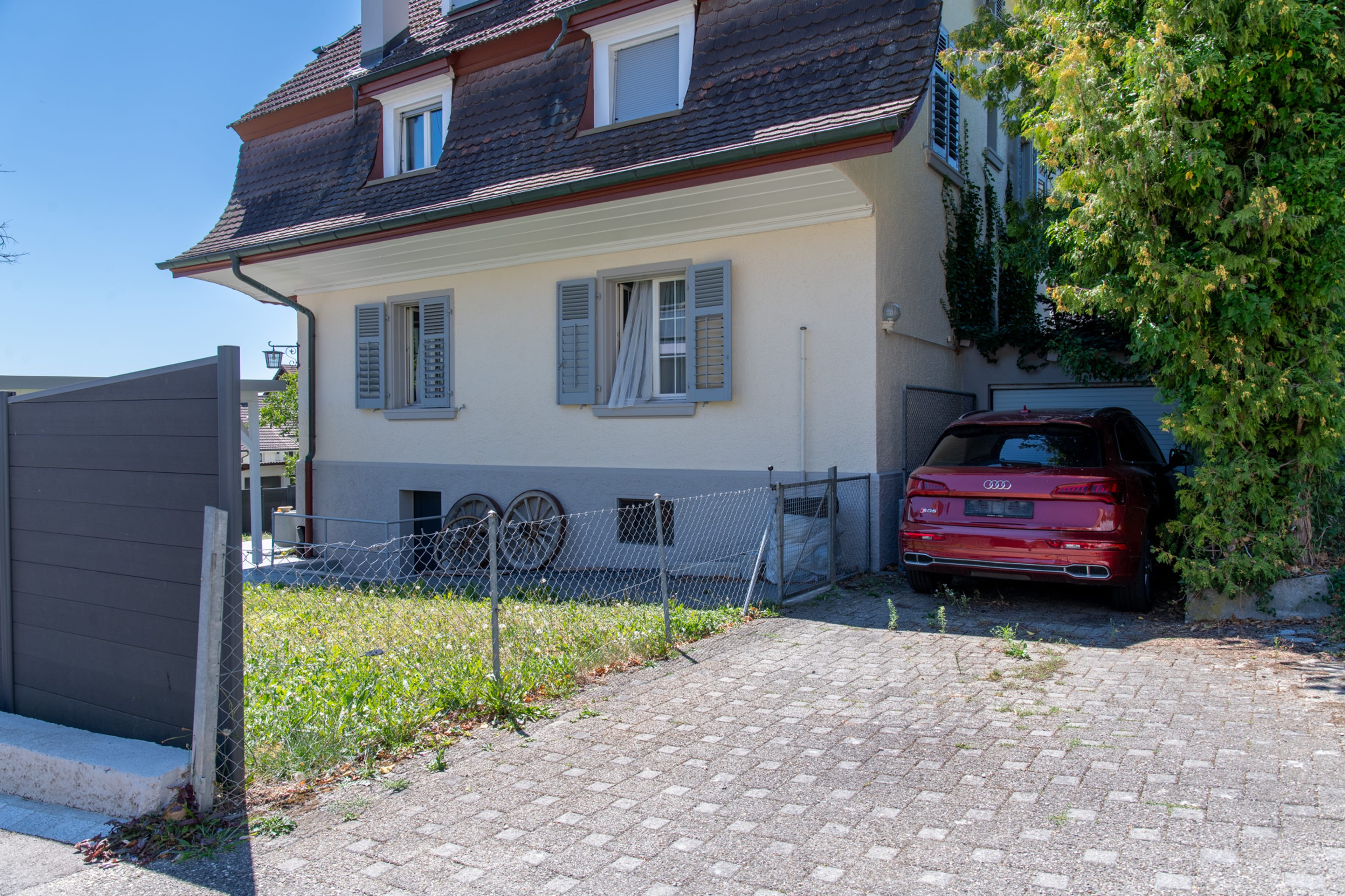 Ein Haus, unzählige Möglichkeiten – Zweifamilienhaus mit Gartenidylle und Ausbaupotenzial - 22