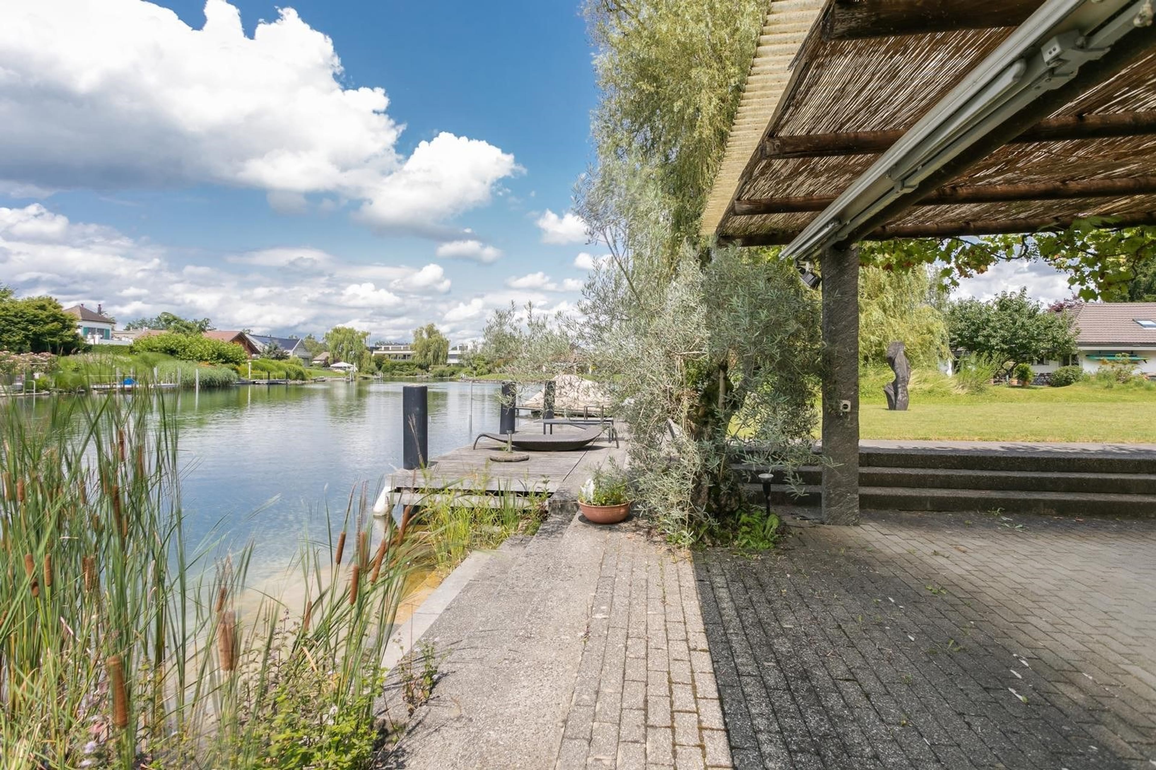 6-Zimmer-Villa mit Innenpool und Seeblick in Freienbach kaufen - 4