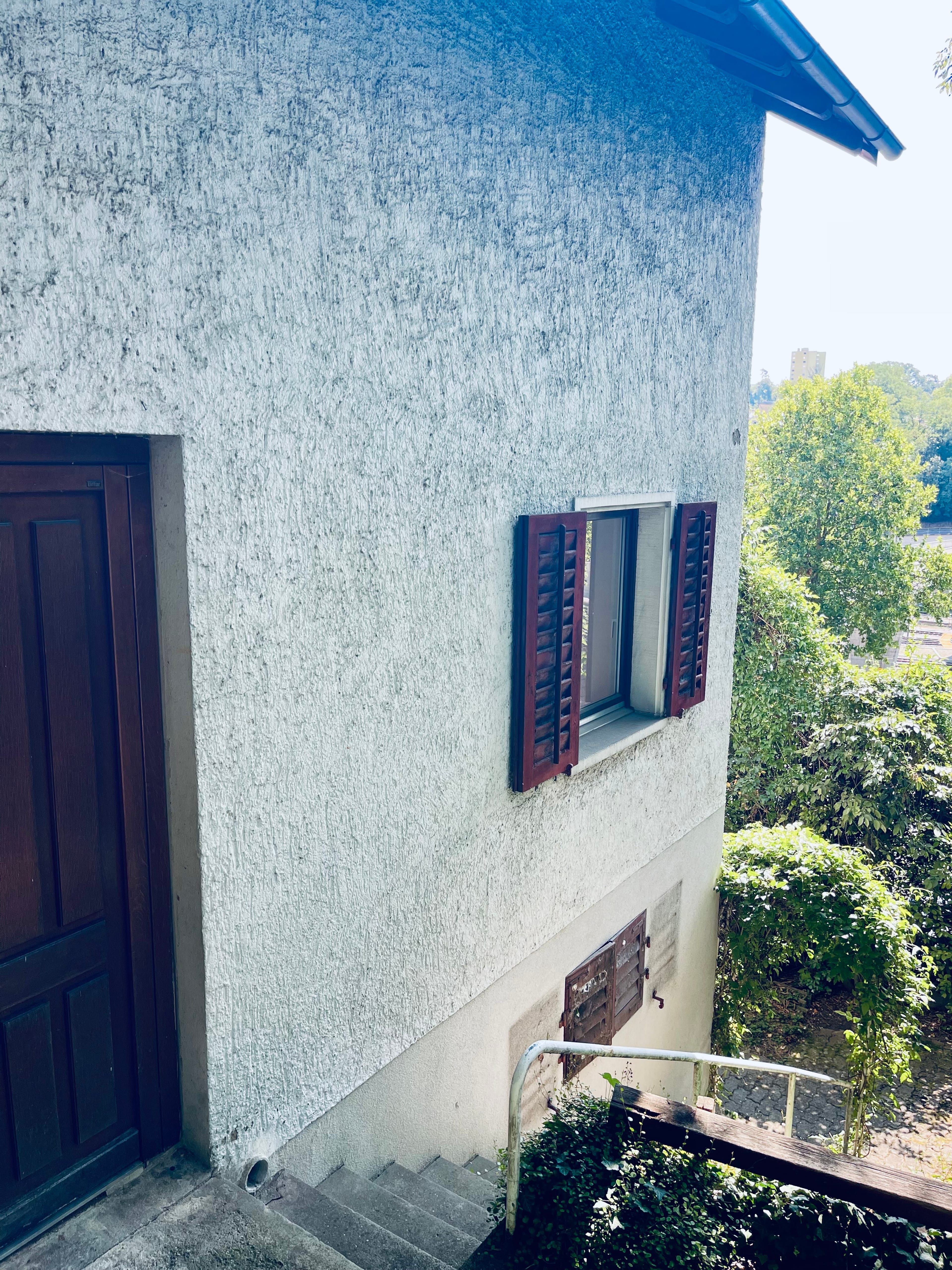 COMING SOON 5.5-Zimmer-Einfamilienhaus mit Garten in Schaffhausen zu kaufen - Bild 1