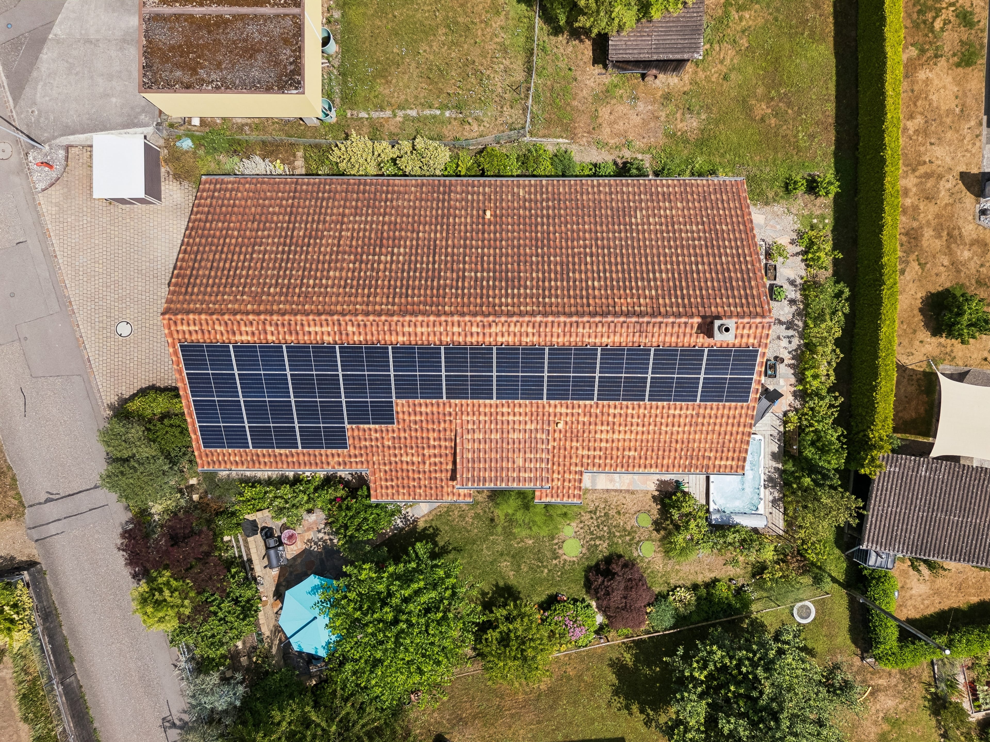 CHF 600'000 unter Schätzwert: 9-Zi-Haus, Jg. 2021 - 14