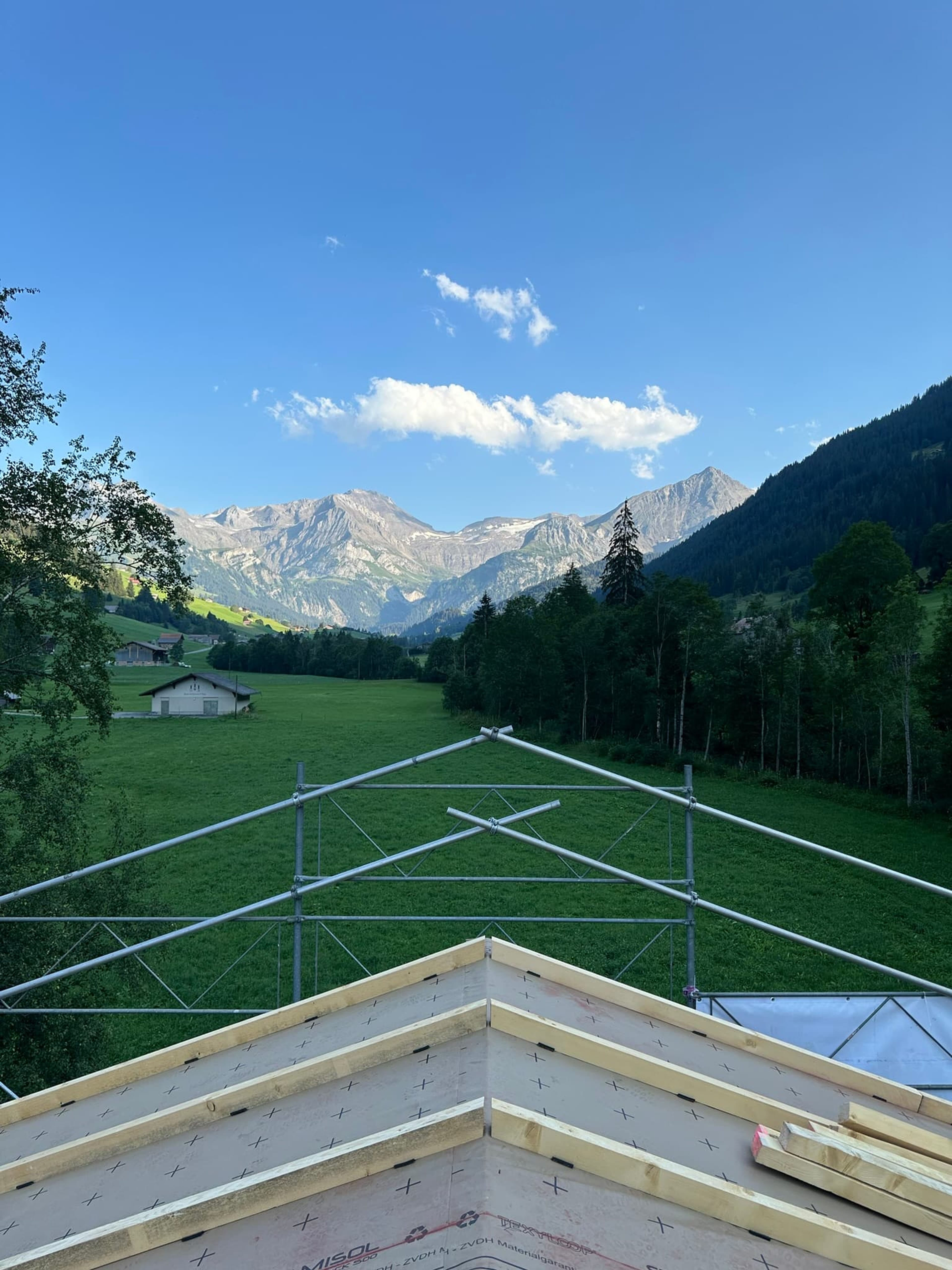 Idyllisches 5½-Zimmer Neubau-Chalet mit Bergsicht - 5