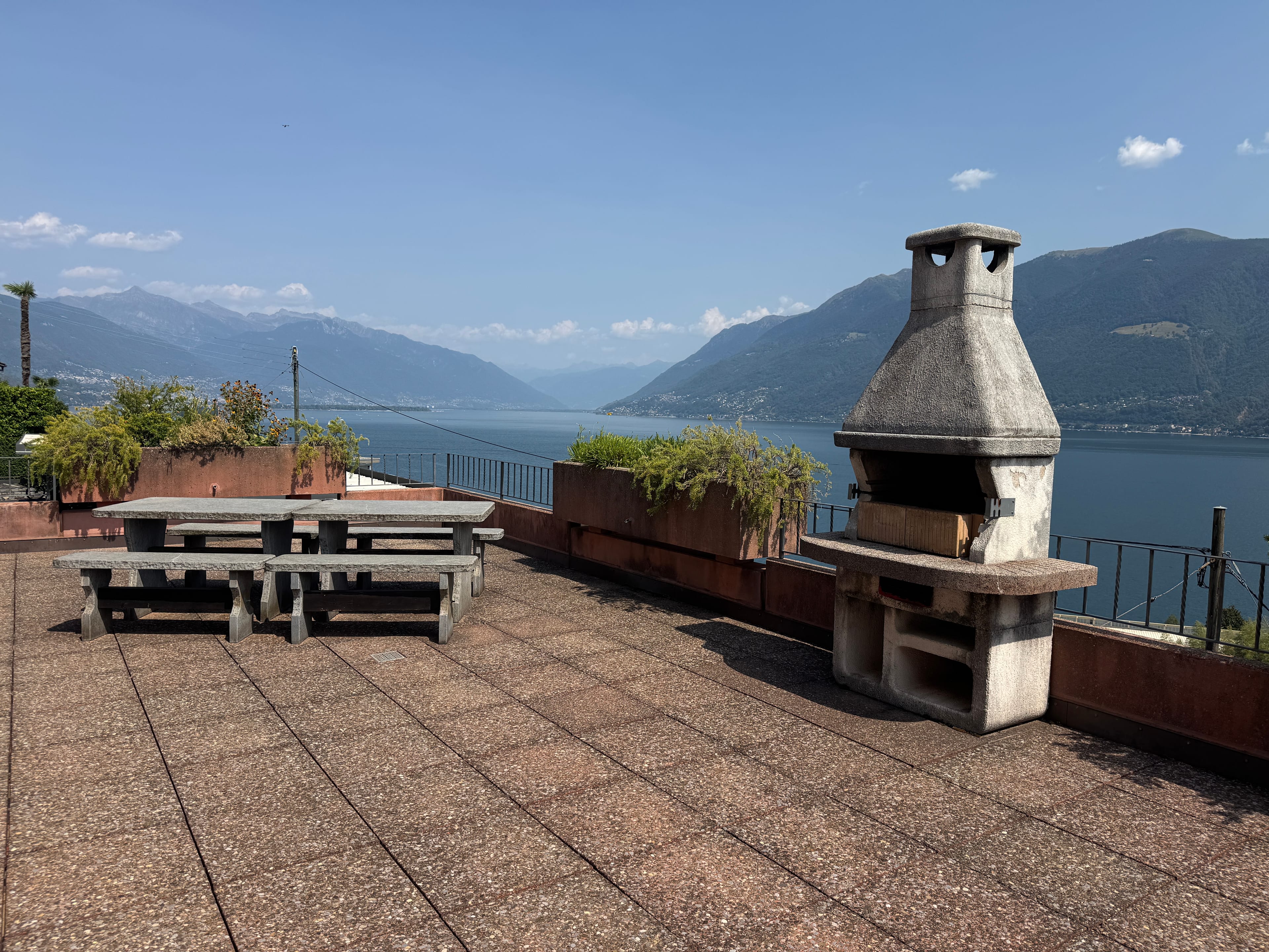 2.5-Zimmer-Attikawohnung mit Panoramasicht in Brissago kaufen - 16