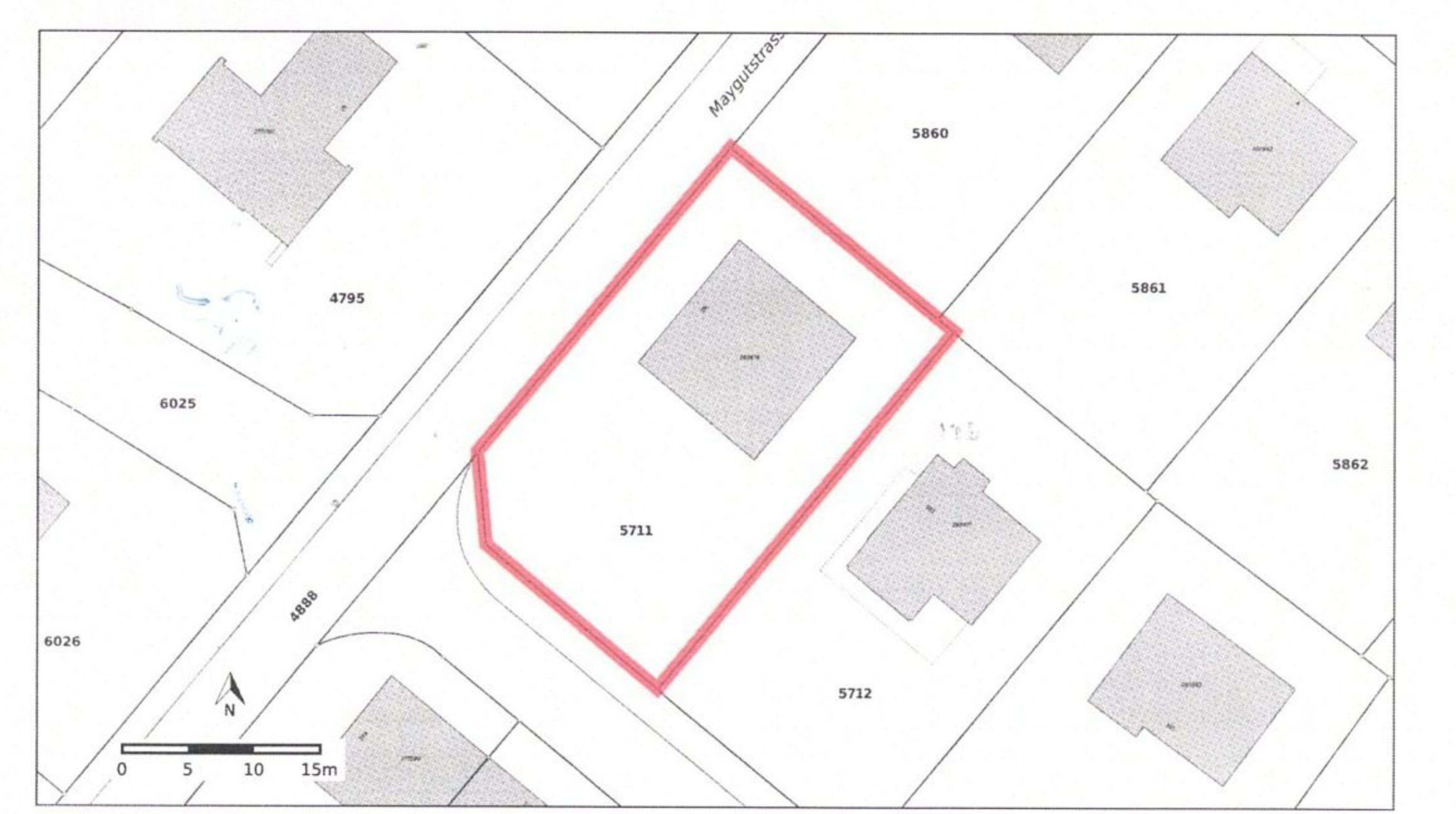6-Zimmer-Einfamilienhaus mit 761 m² Grundstück in Wabern bei Bern – sanierungsbedürftig, mit viel Spielraum - 9