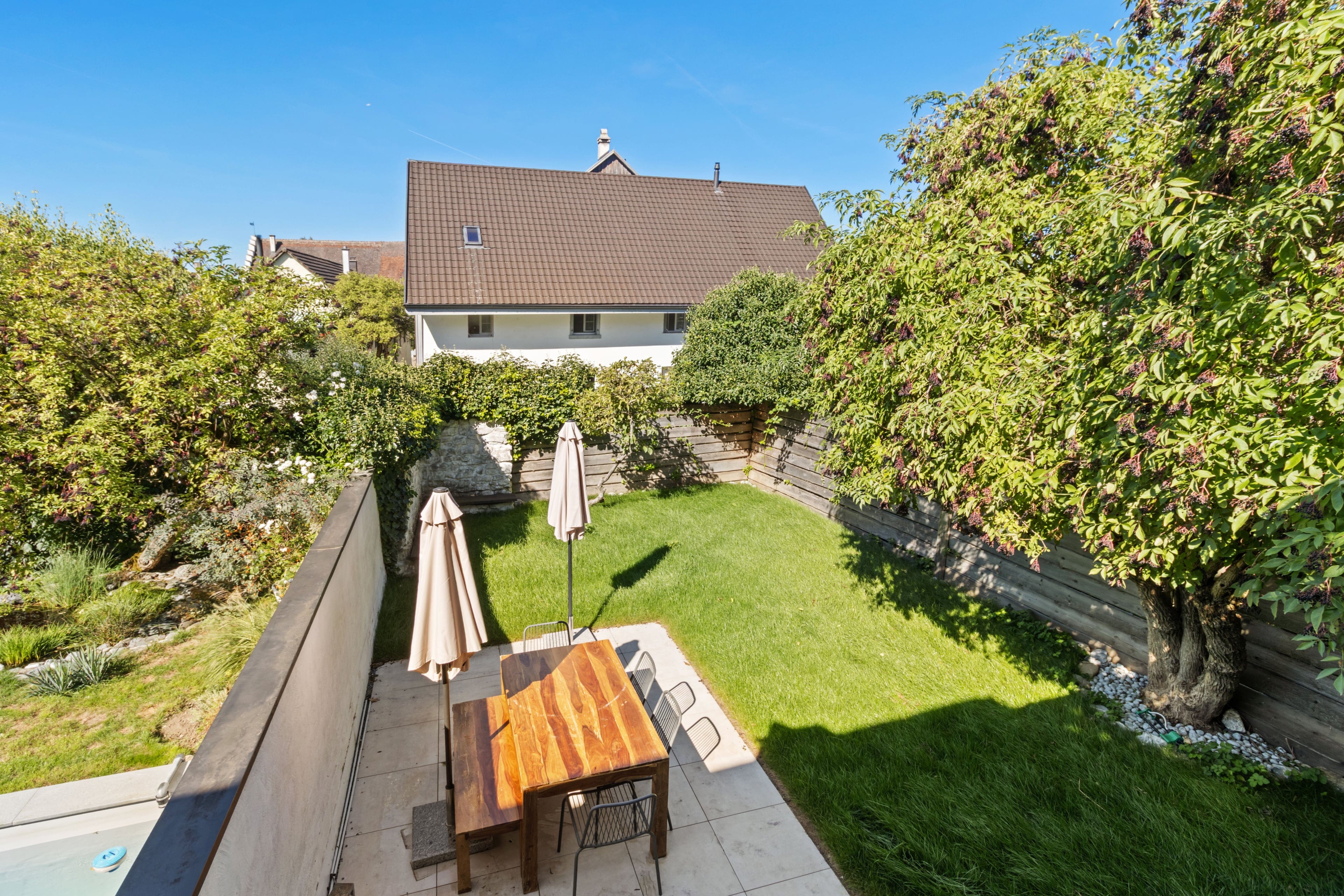 7-Zimmer Reihenhaus mit Charme in Wilchingen kaufen - 9