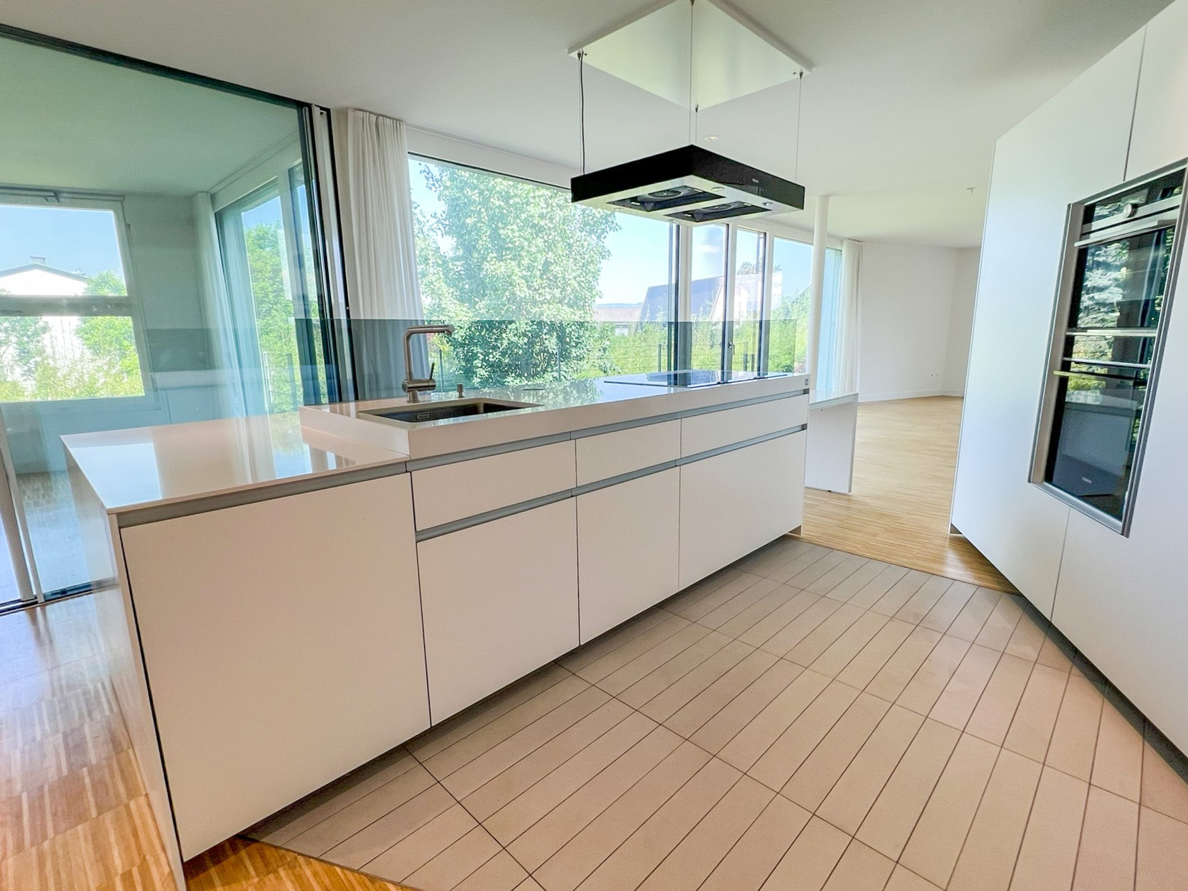 Moderne 3.5-Zimmer-Wohnung in Bottmingen mieten - 3