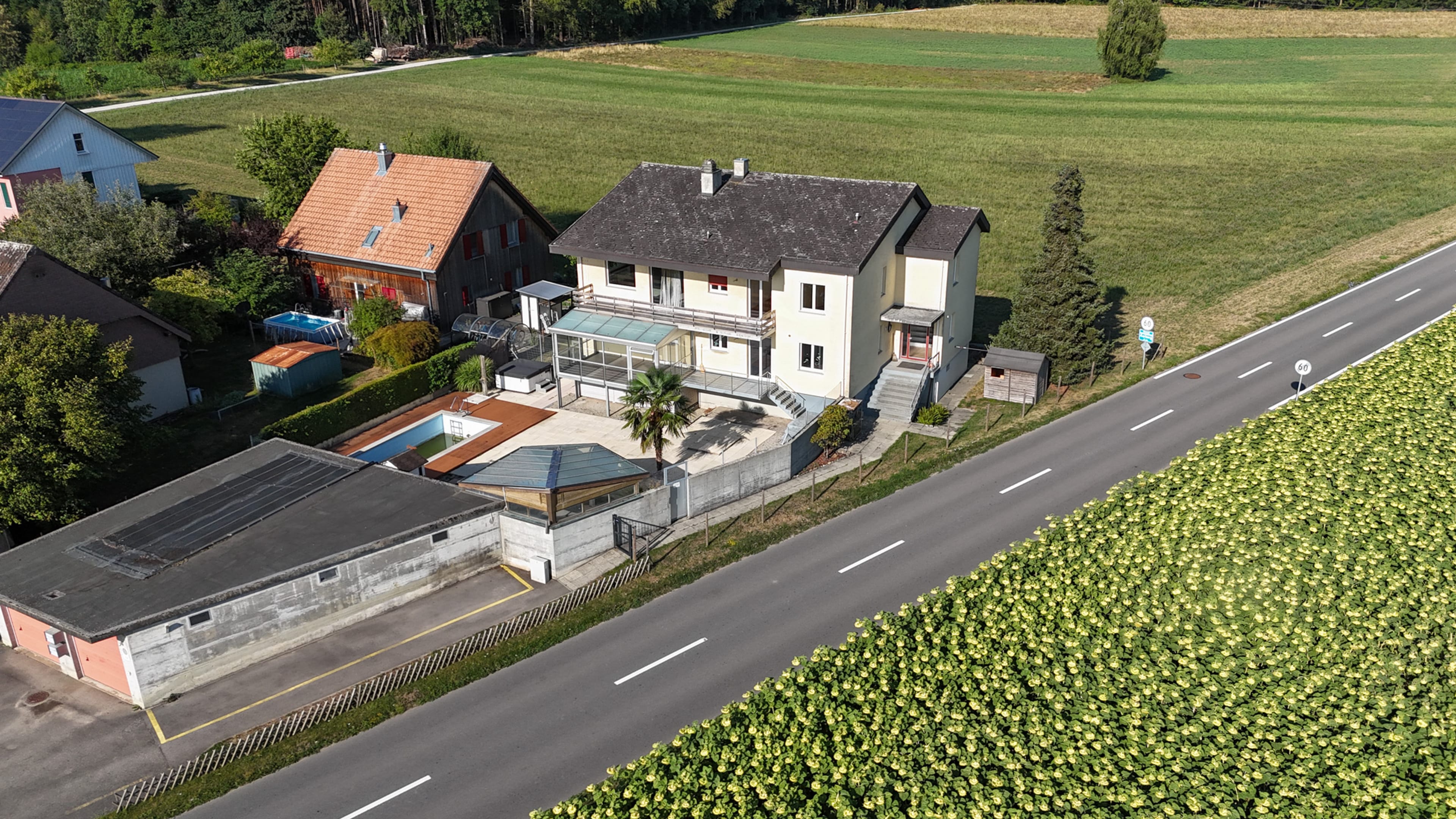 Zwei Wohneinheiten, unzählige Möglichkeiten – Ihr neues Zuhause mit privater Wellnessoase - 41