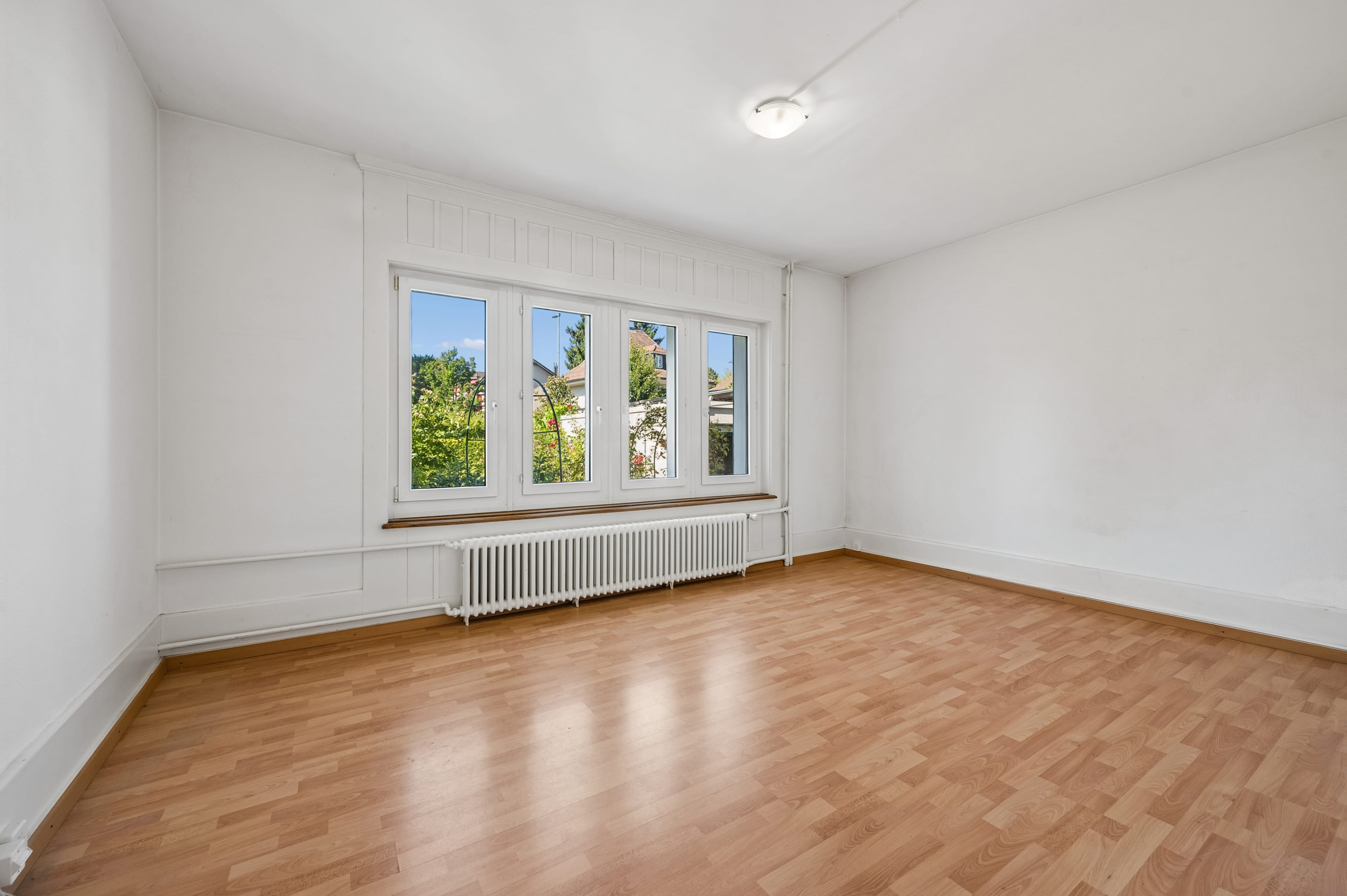 Dreifamilienhaus in Bern-Bümpliz mit Garten und seltenem Potenzial - 10