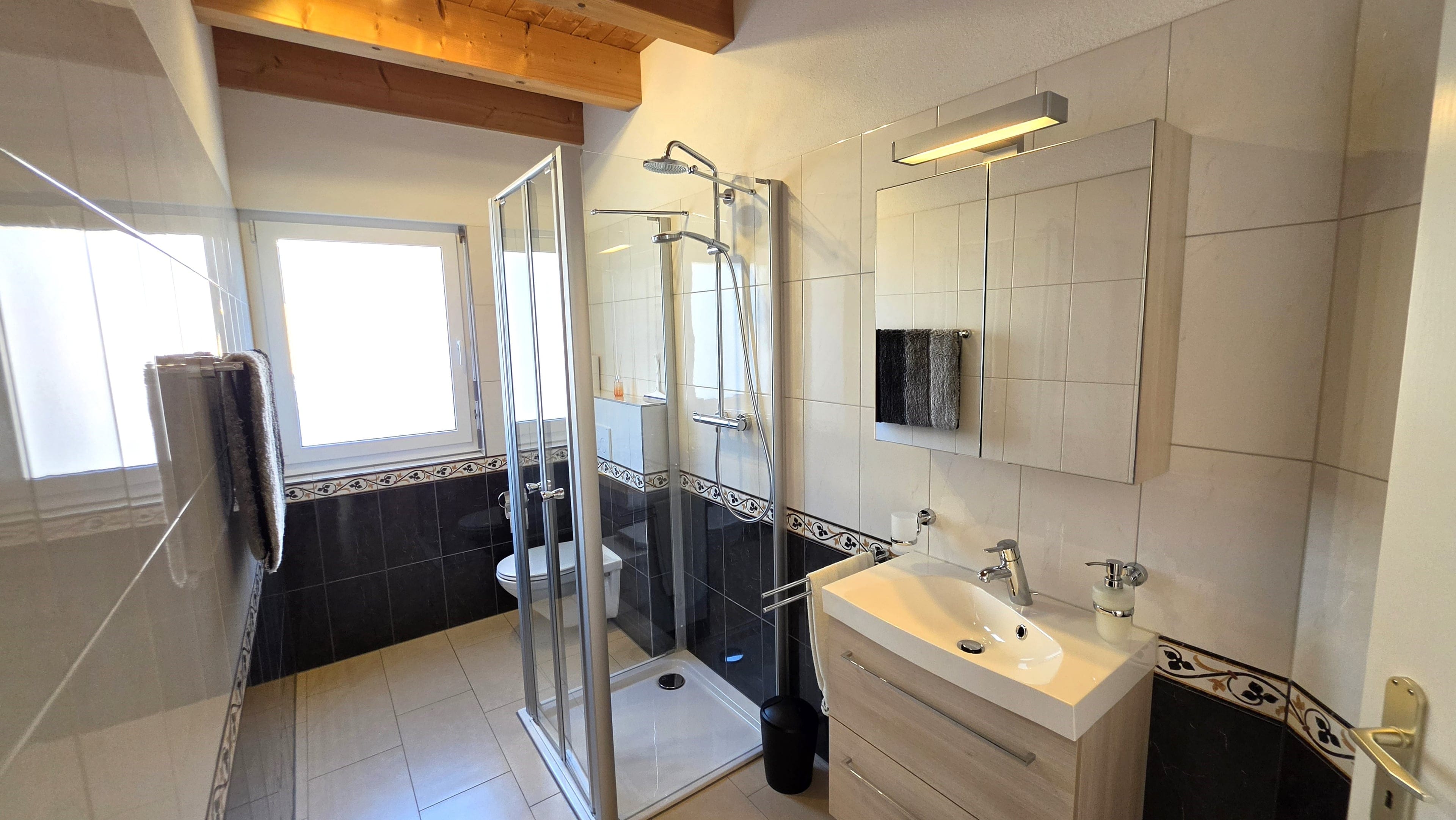 Helles 5.5-Zimmer-Einfamilienhaus in Titterten kaufen - 10