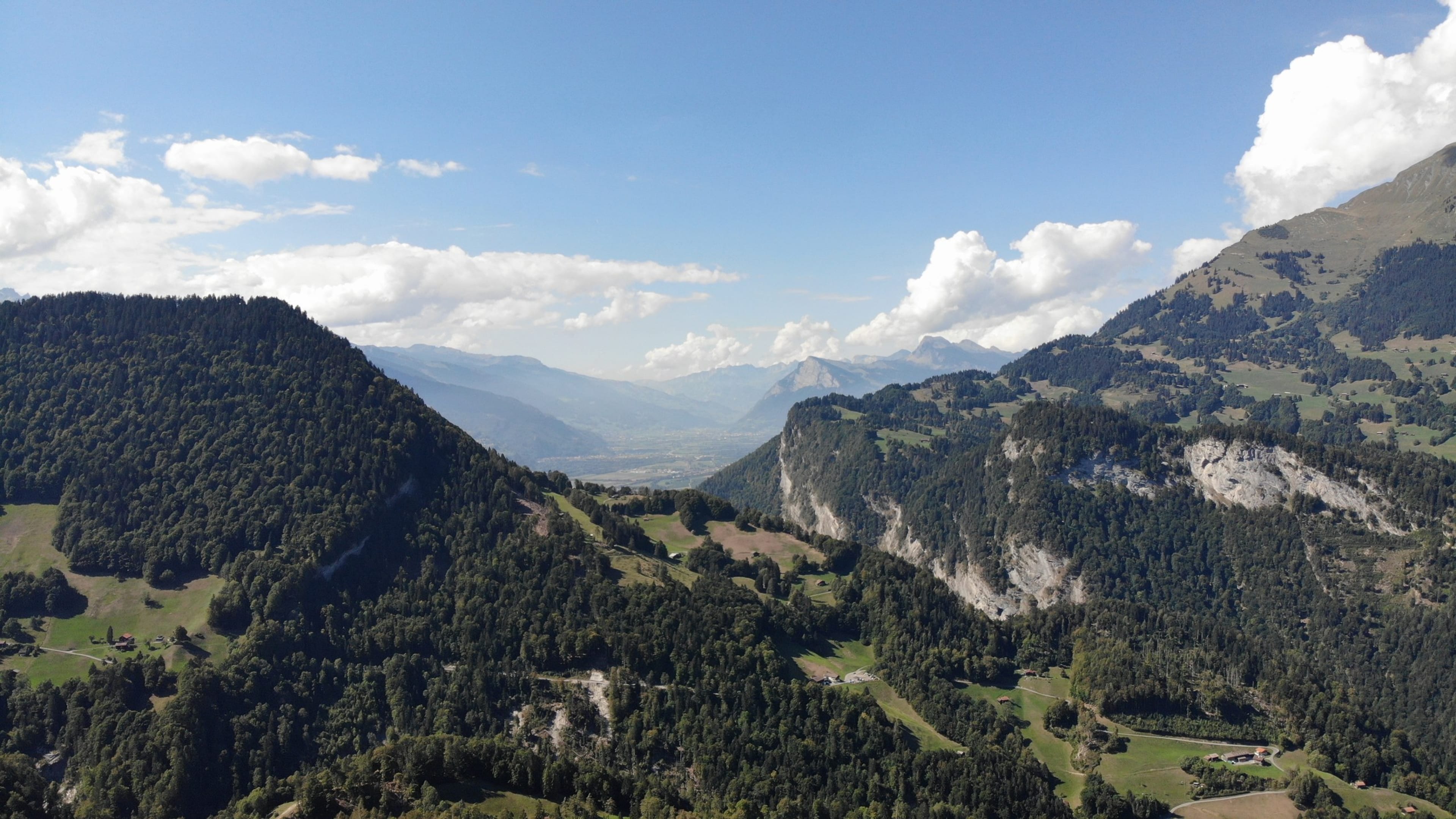 4.5-Zimmer-Chalet mit Panoramabalkon in Grüsch kaufen - 6