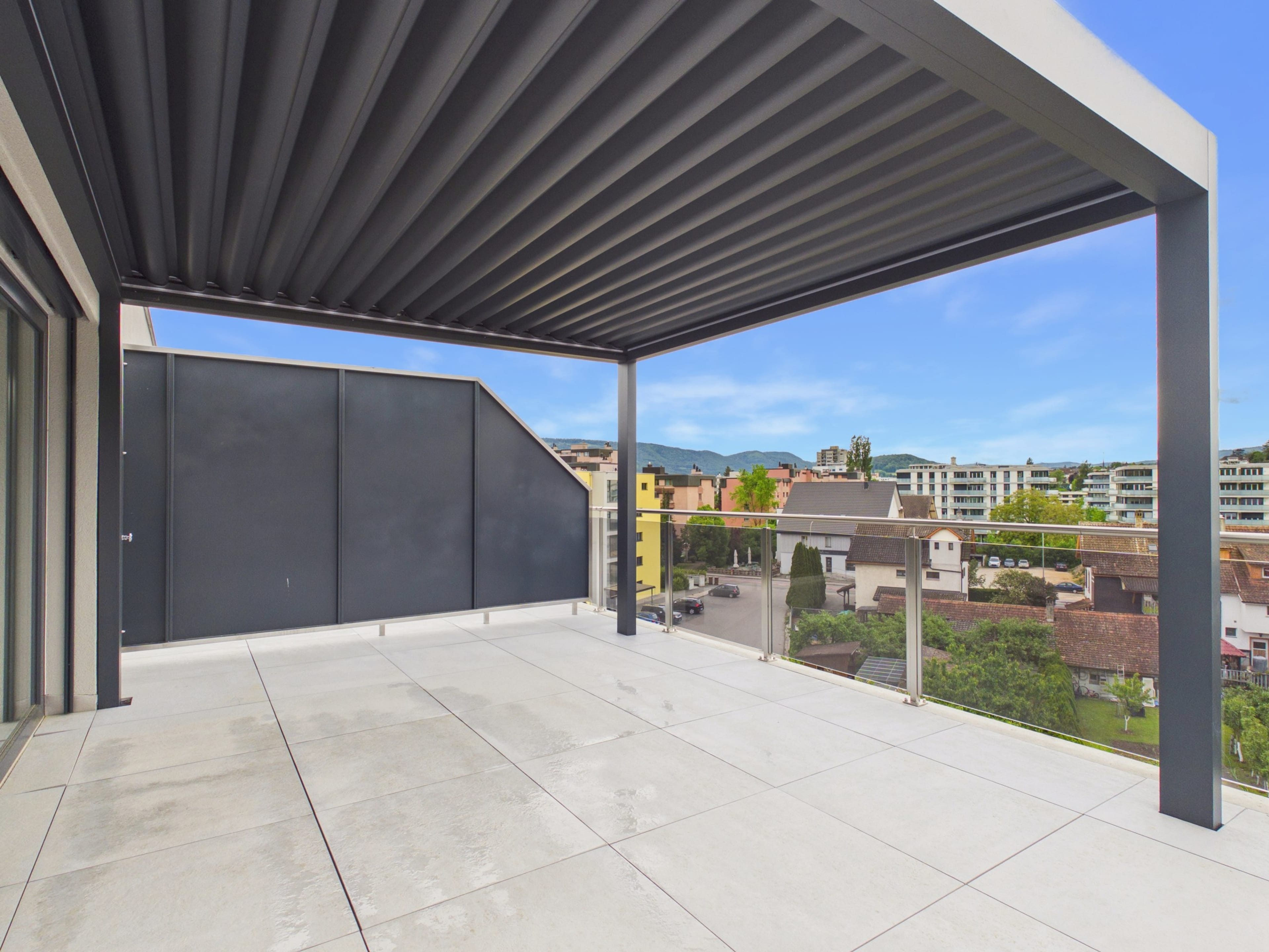 2.5-Zimmer-Attikawohnung mit 35 m² Terrasse in Delémont