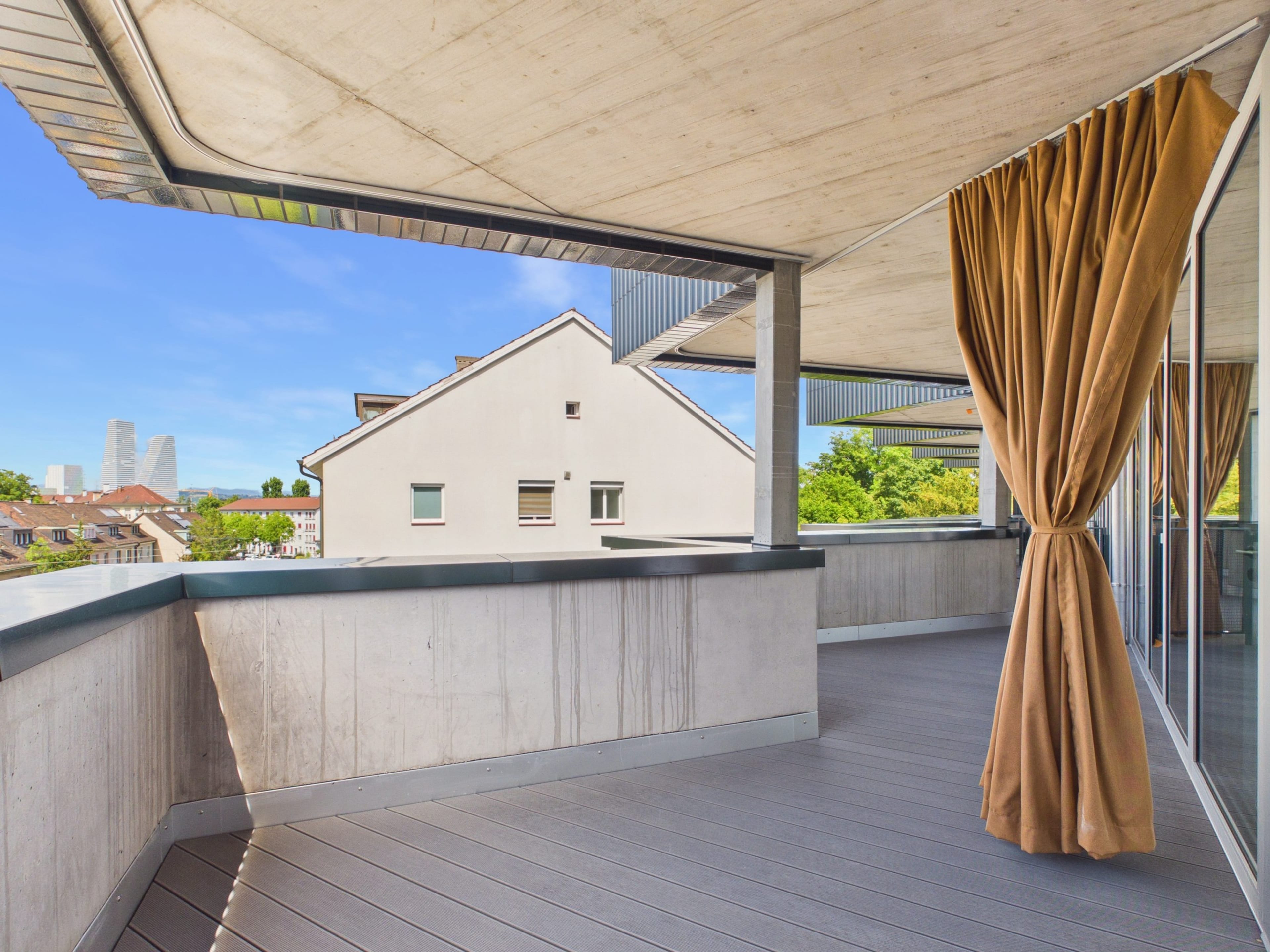 Moderne 2.5-Zimmer-Wohnung mit 18 m² Balkon in Basel mieten - 1