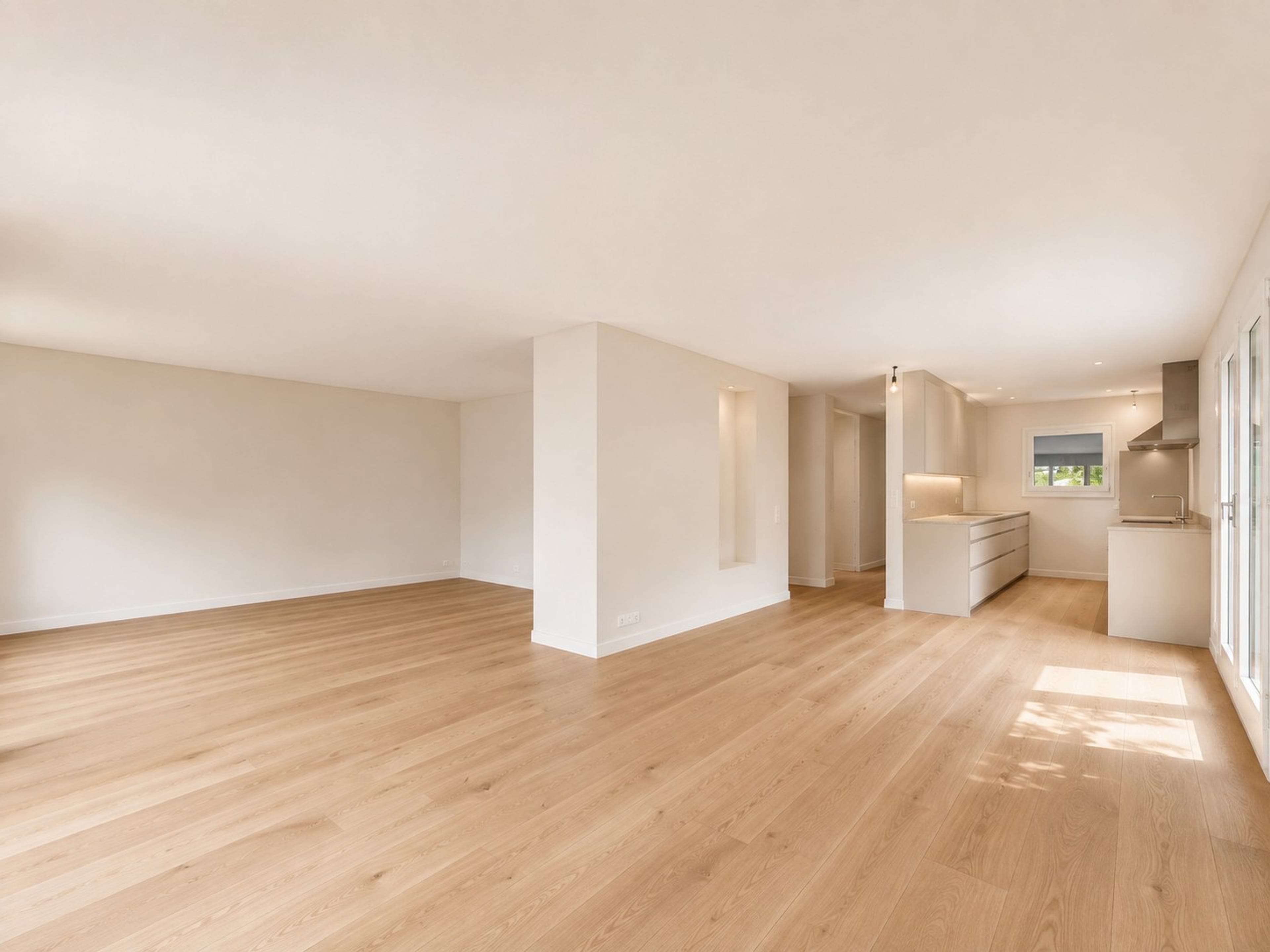 Grosszügige Gartenwohnung mit Potenzial - Gestalten Sie Ihr neues Zuhause nach Ihren Wünschen - Bild 3