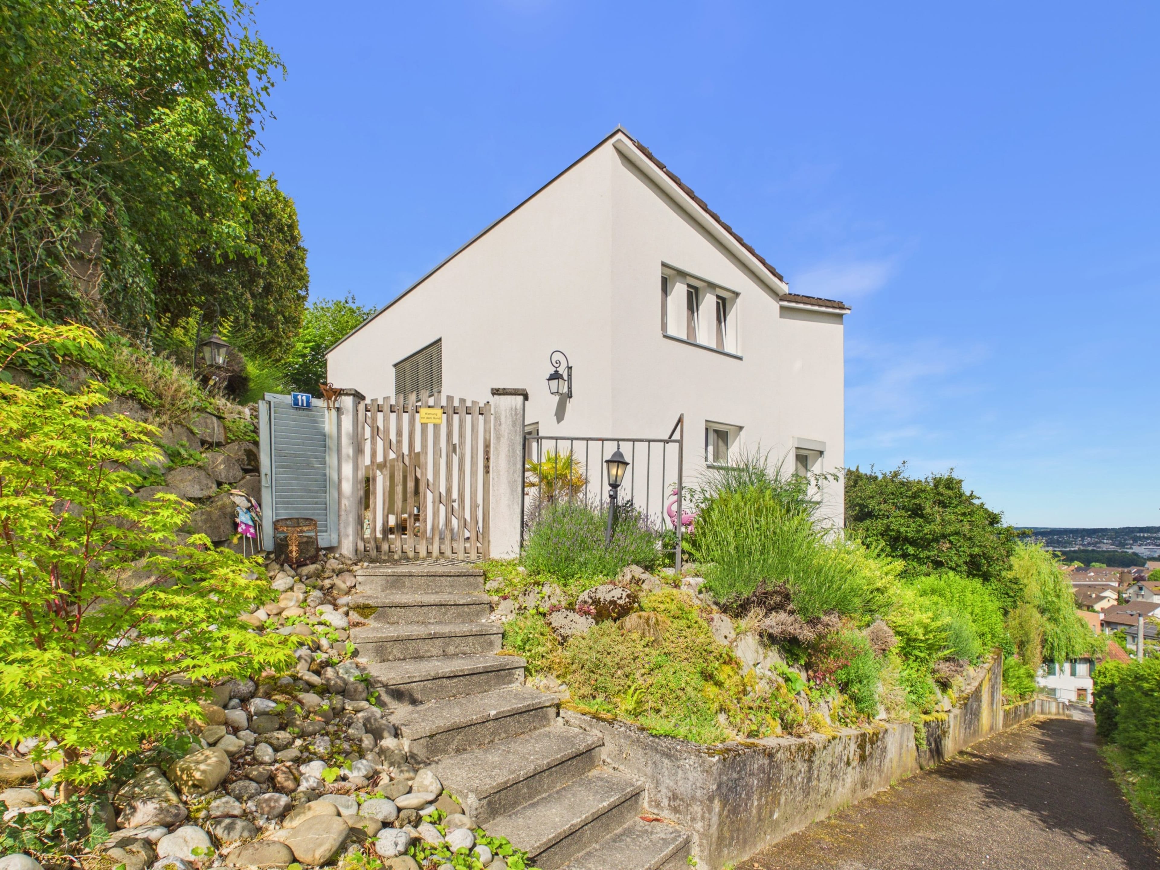 5.5-Zi.-Einfamilienhaus mit Pool in Dornach kaufen - 11