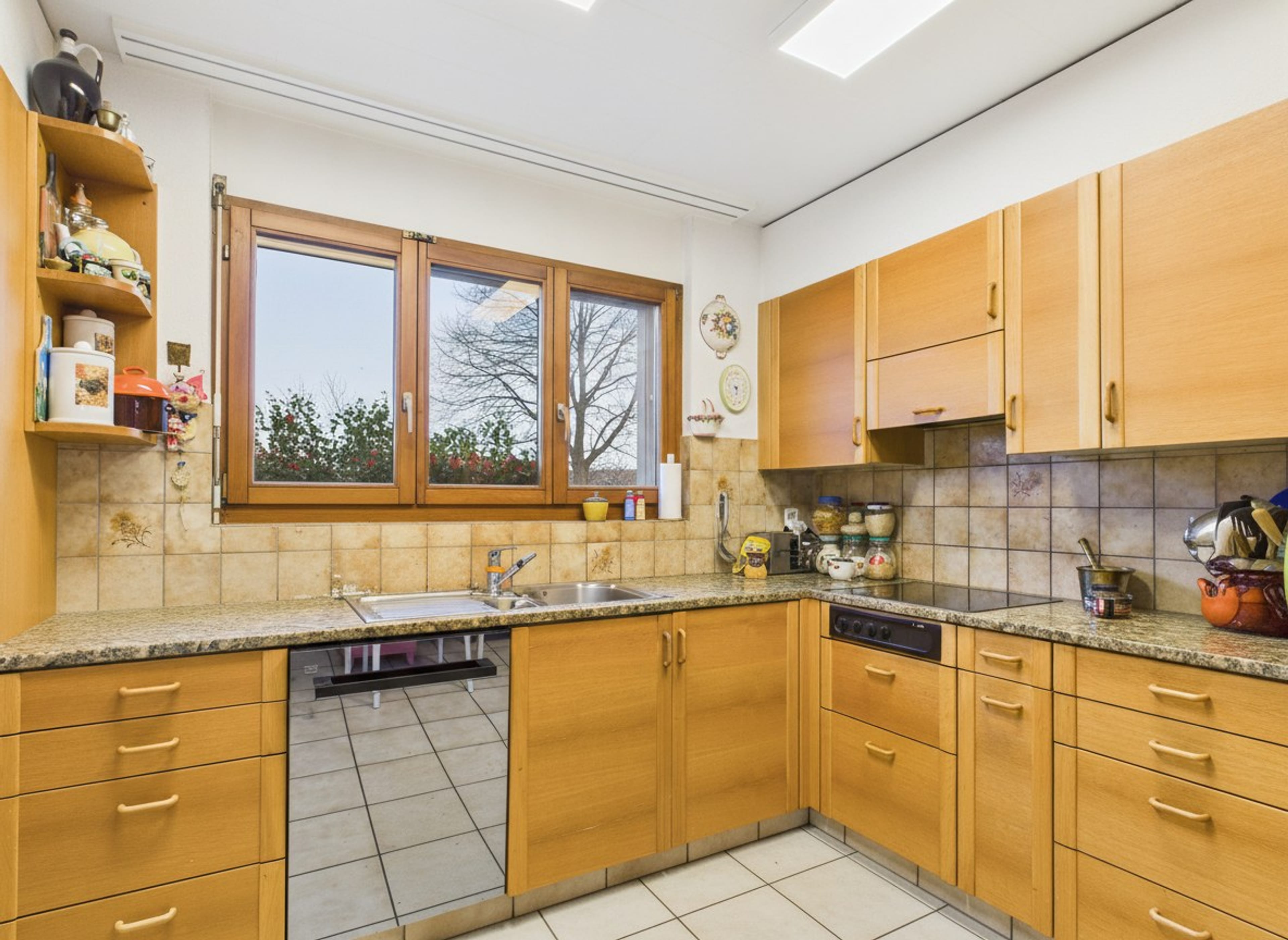 7.5-Zimmer-Einfamilienhaus mit Cheminée und Garage in Möhlin - 4