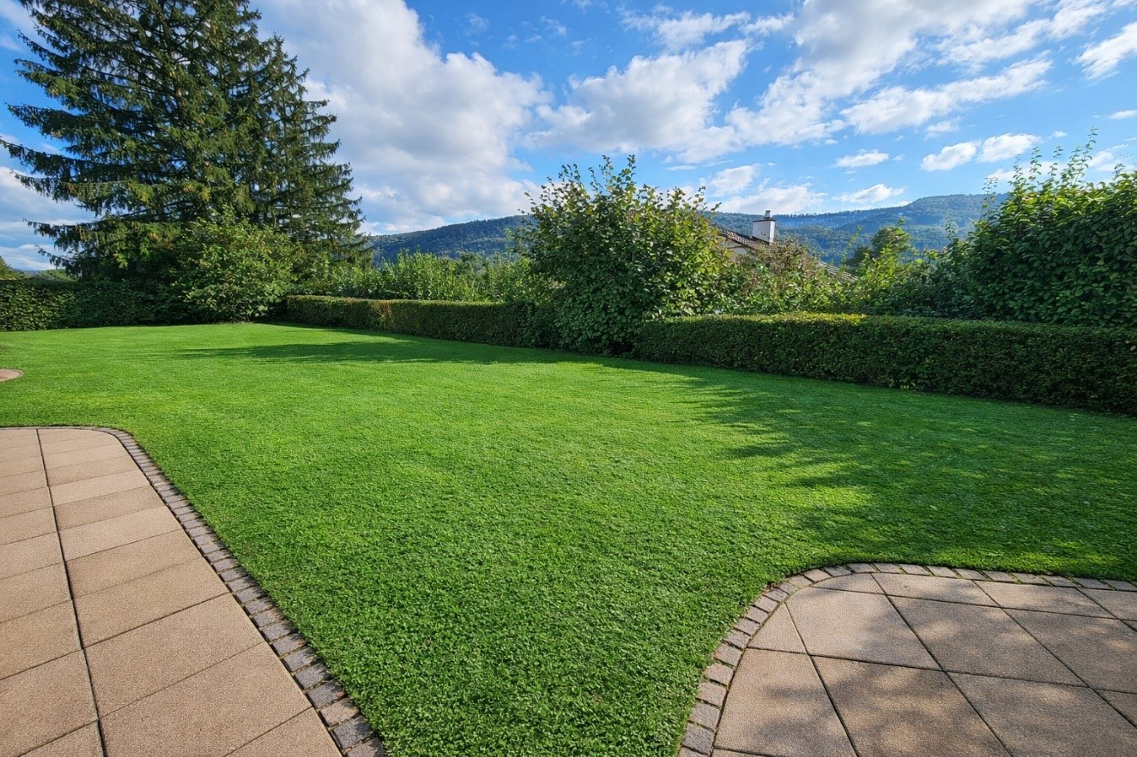6.5-Zimmer-Haus mit grossem Garten - 12