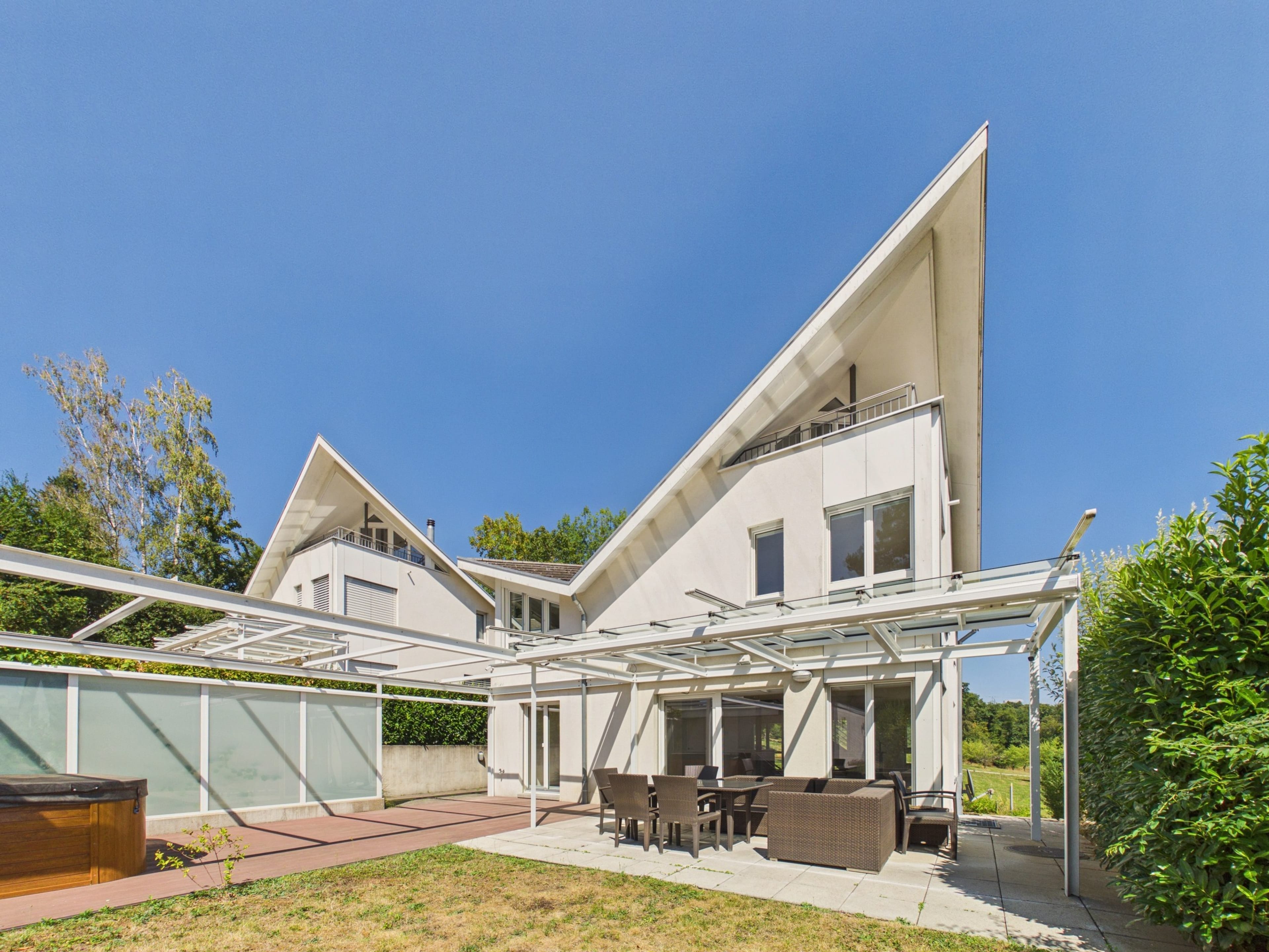 Frisch renoviertes 6.5-Zimmer-Einfamilienhaus in Therwil - 15