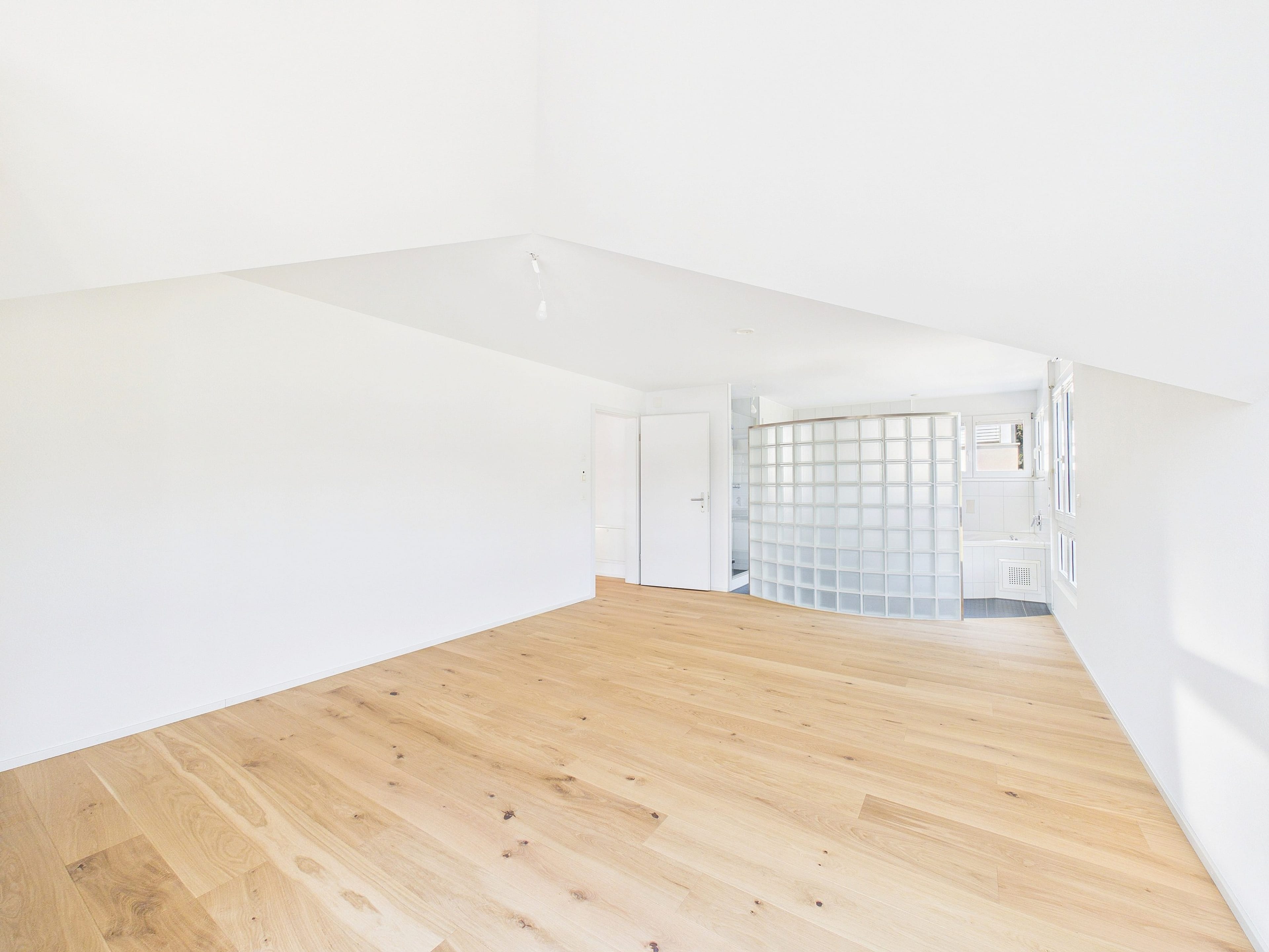 Frisch renoviertes 6.5-Zimmer-Einfamilienhaus in Therwil - 10
