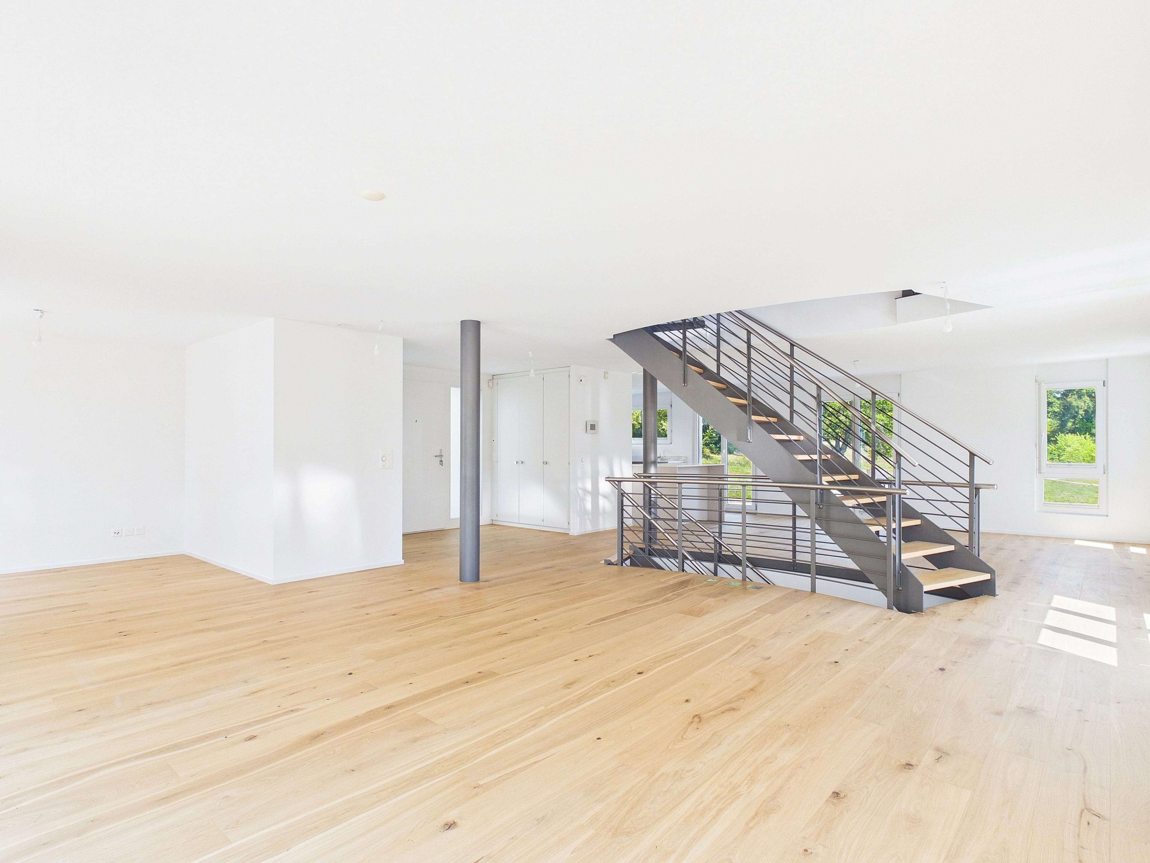 Frisch renoviertes 6.5-Zimmer-Einfamilienhaus in Therwil - 4