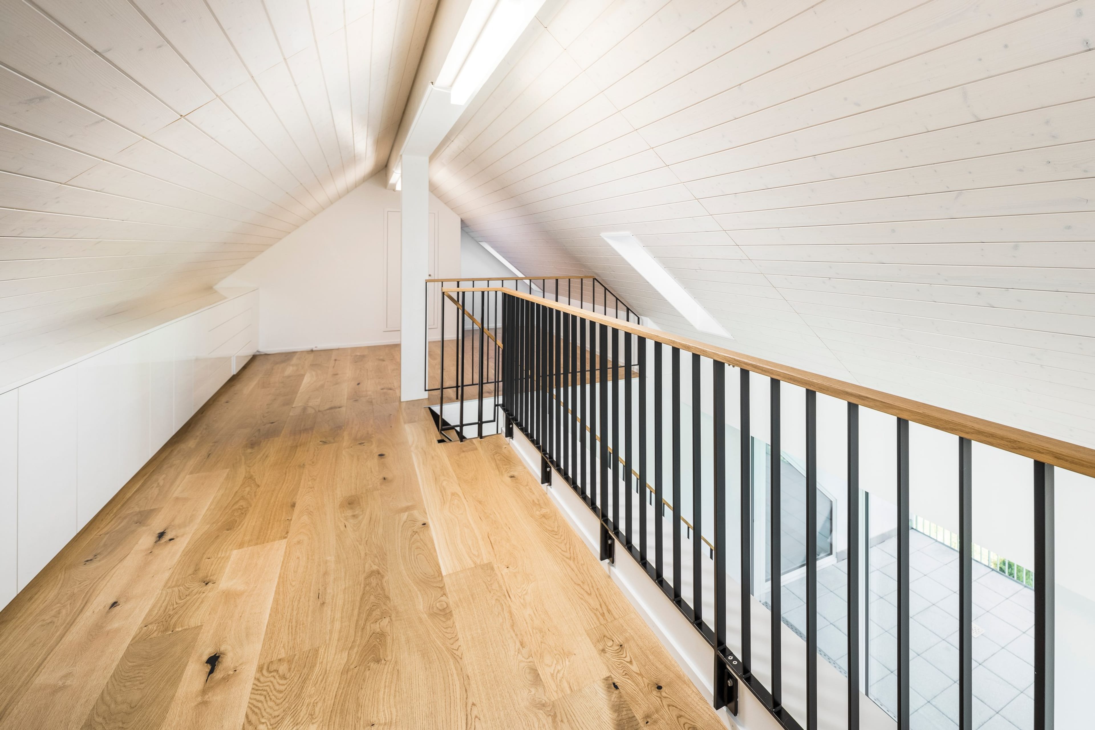 Traumhafte 3.5 Zimmer-Wohnung mit Galerie und Balkon - 11