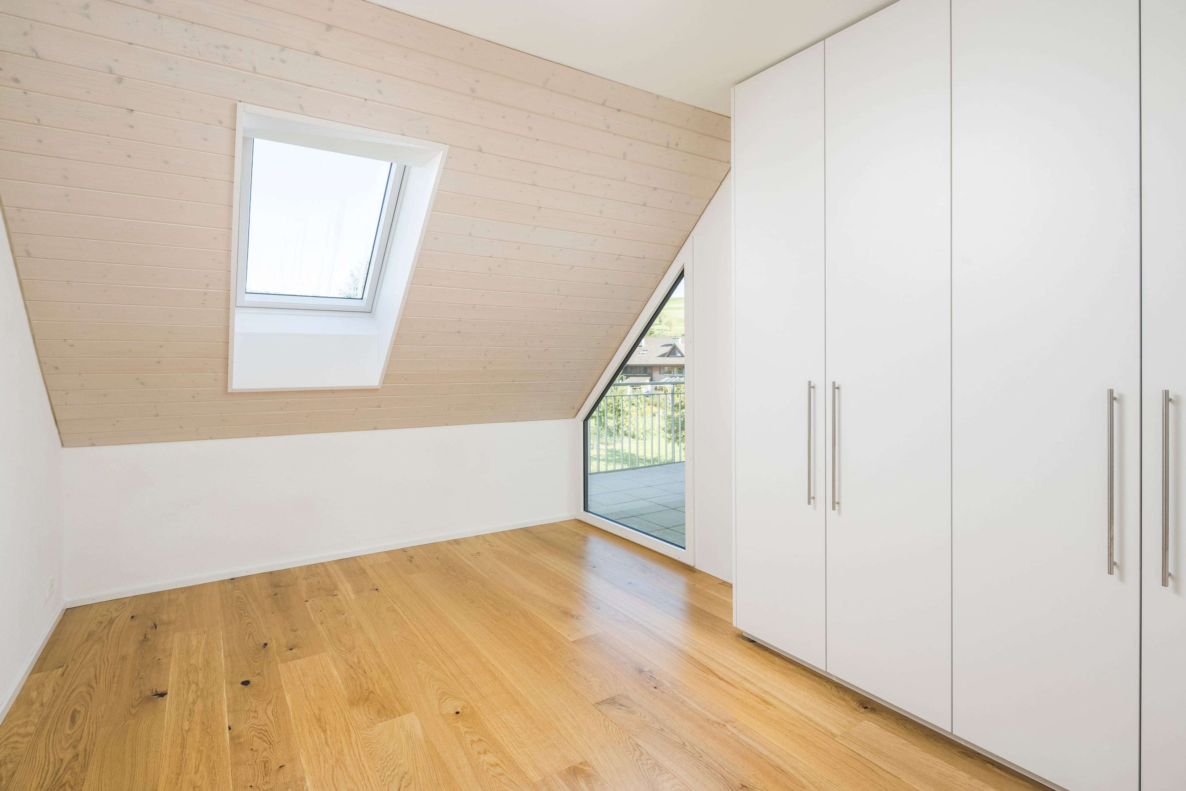 Traumhafte 3.5 Zimmer-Wohnung mit Galerie und Balkon - 14